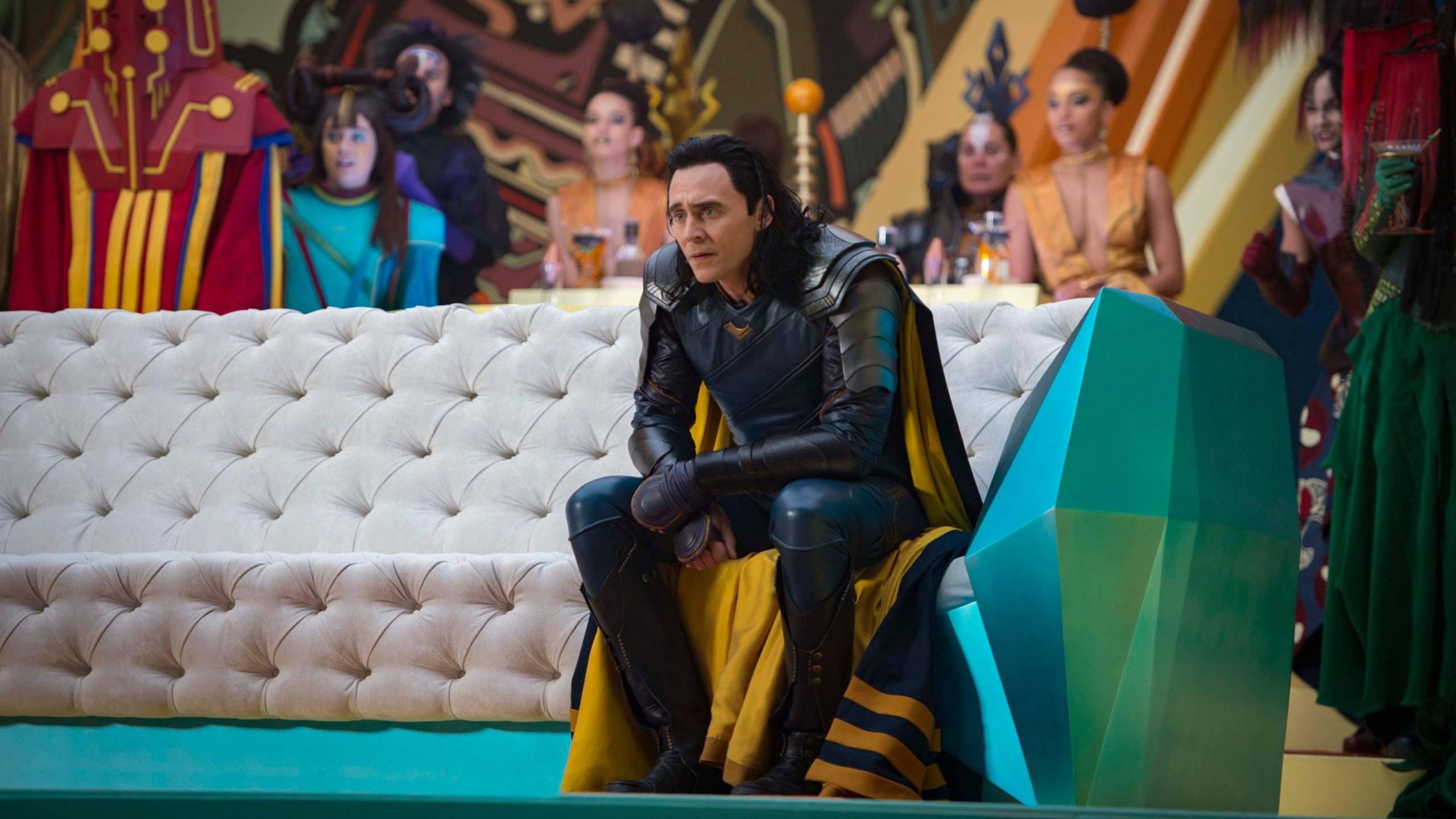2560x1440 Download Loki Thor Ragnarok Wallpaper