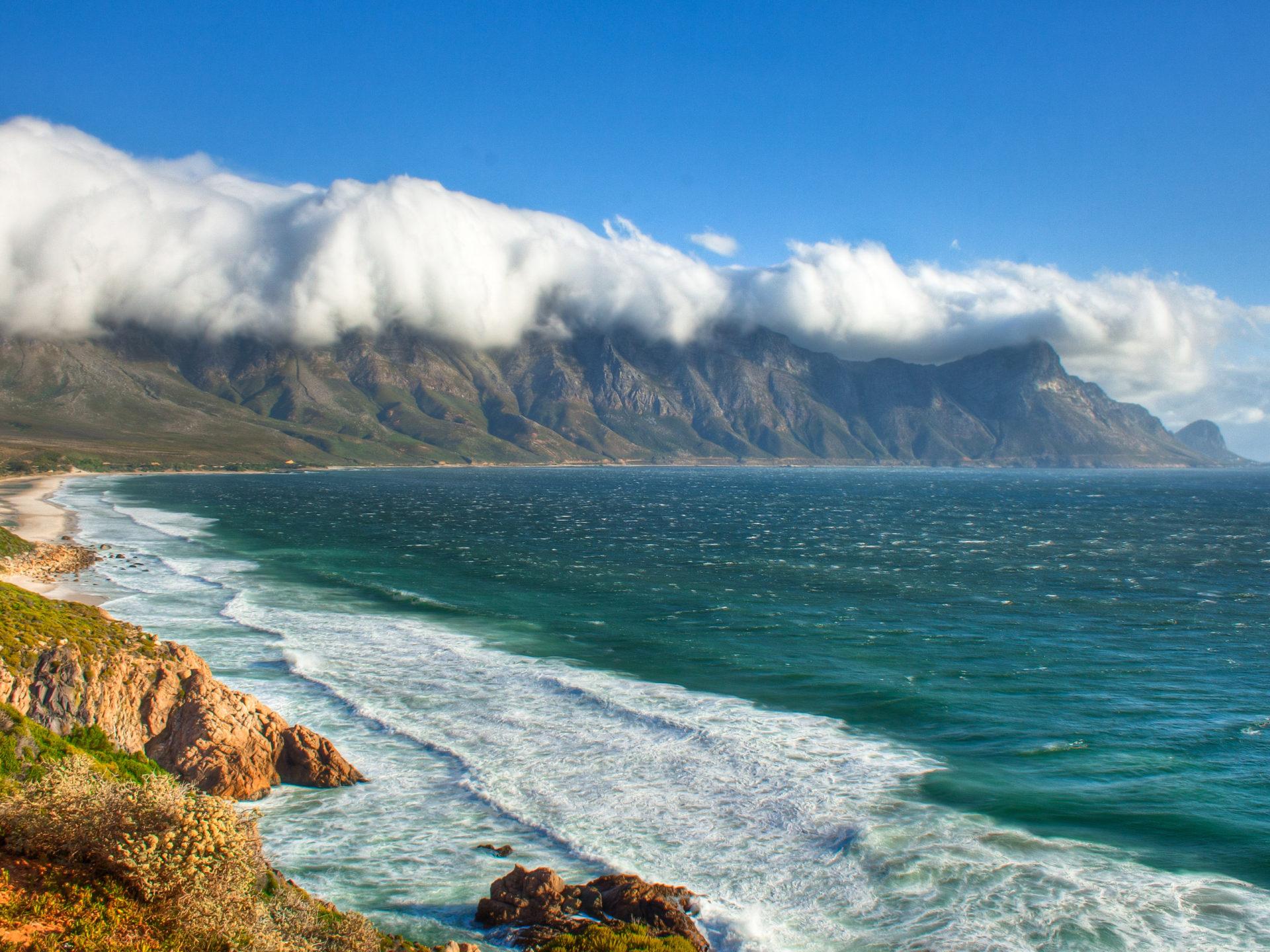 1920x1440 Western Cape South Africa Bay Kegel Sea Sea Coast Waves Rocky Mountains White Clouds Beautiful Landscape Wallpaper HD 3840x2400 :