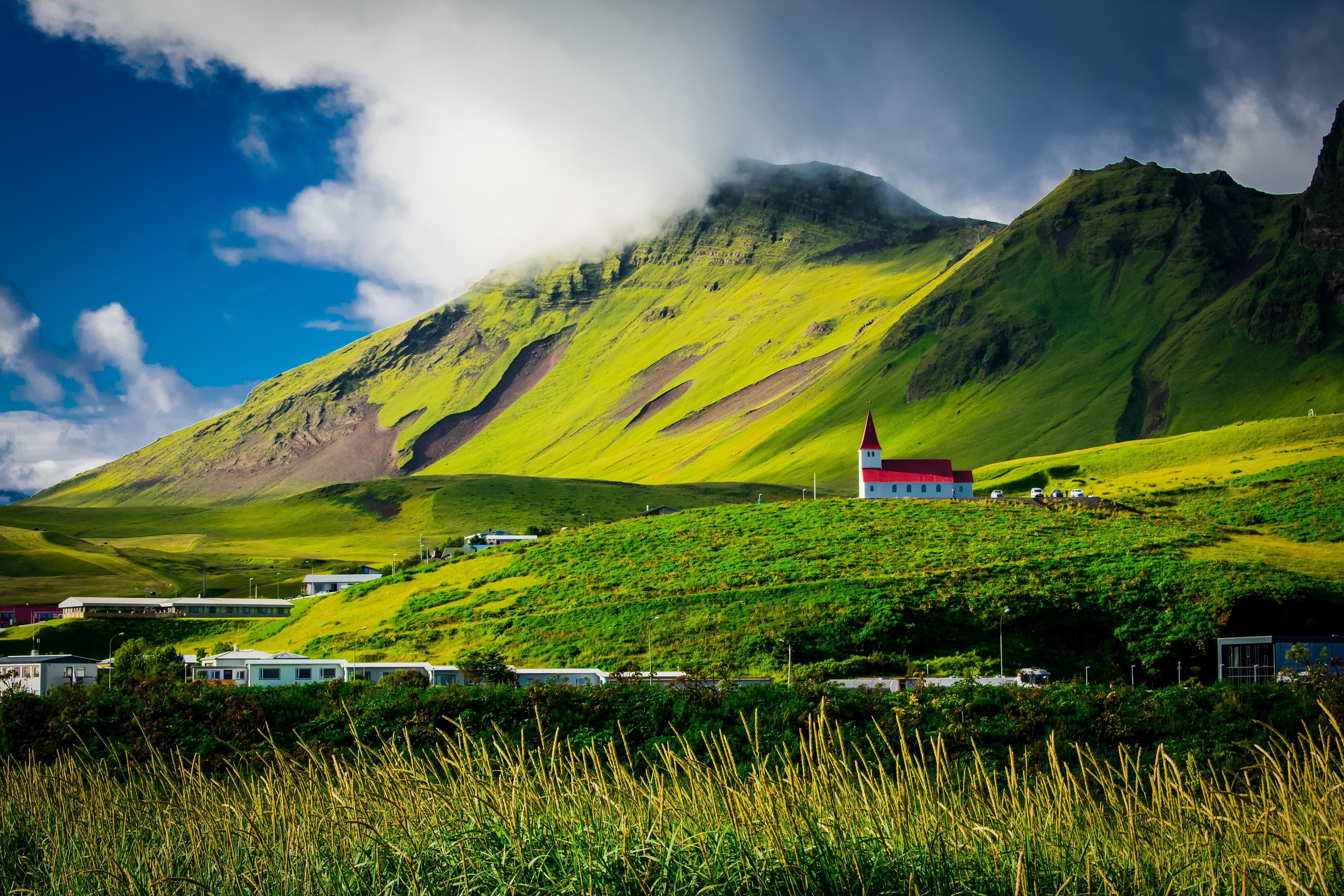 4898x3265 Best Hill Photo · 100% Free Downloads