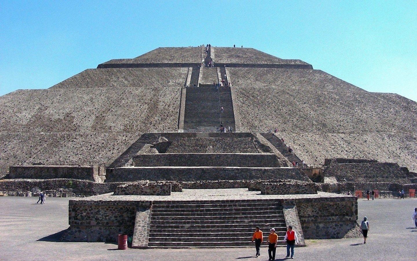 1440x900 Illuminati Pyramid Wallpaper