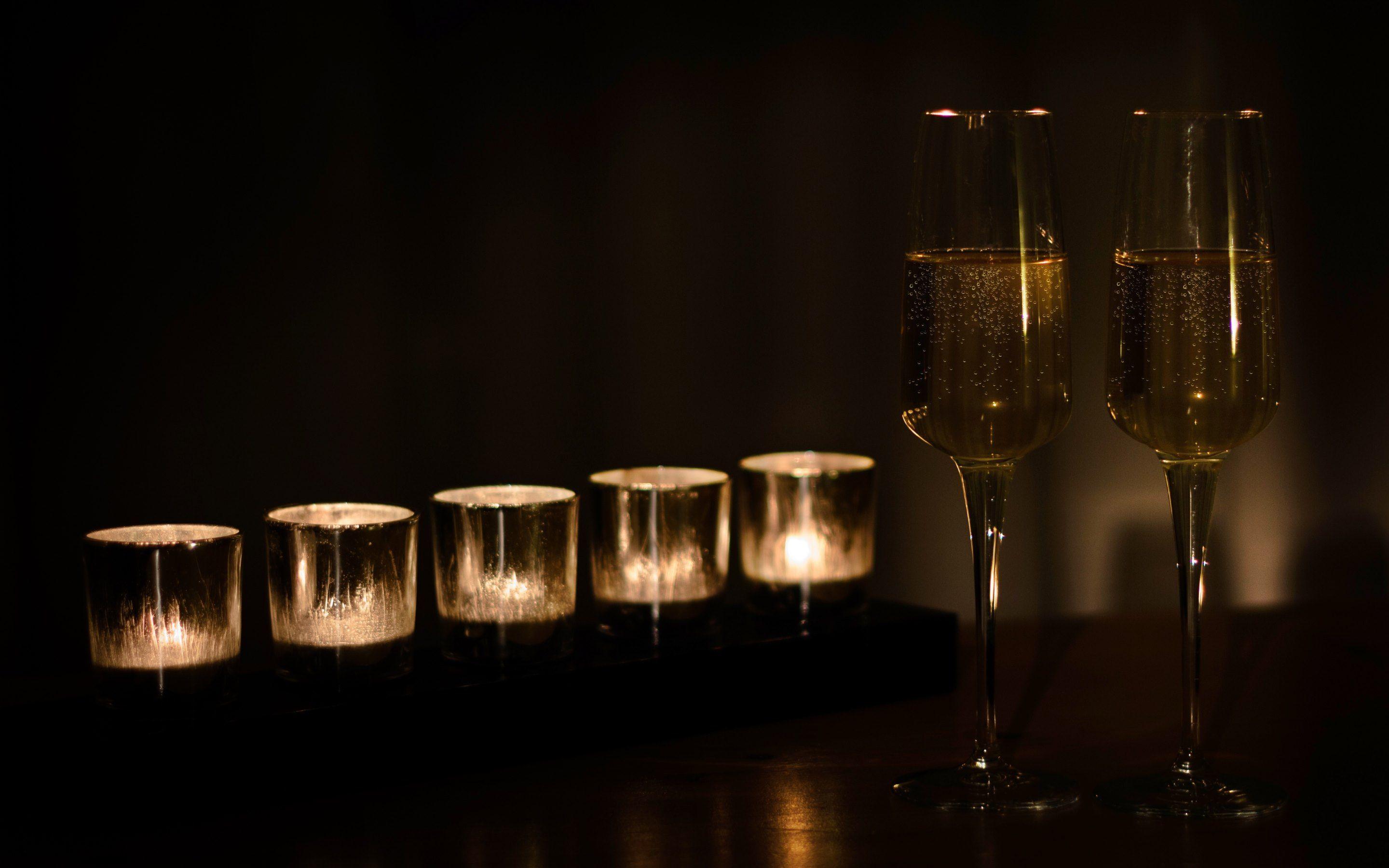 2880x1800 Champagne Wallpaper 23 X 1800