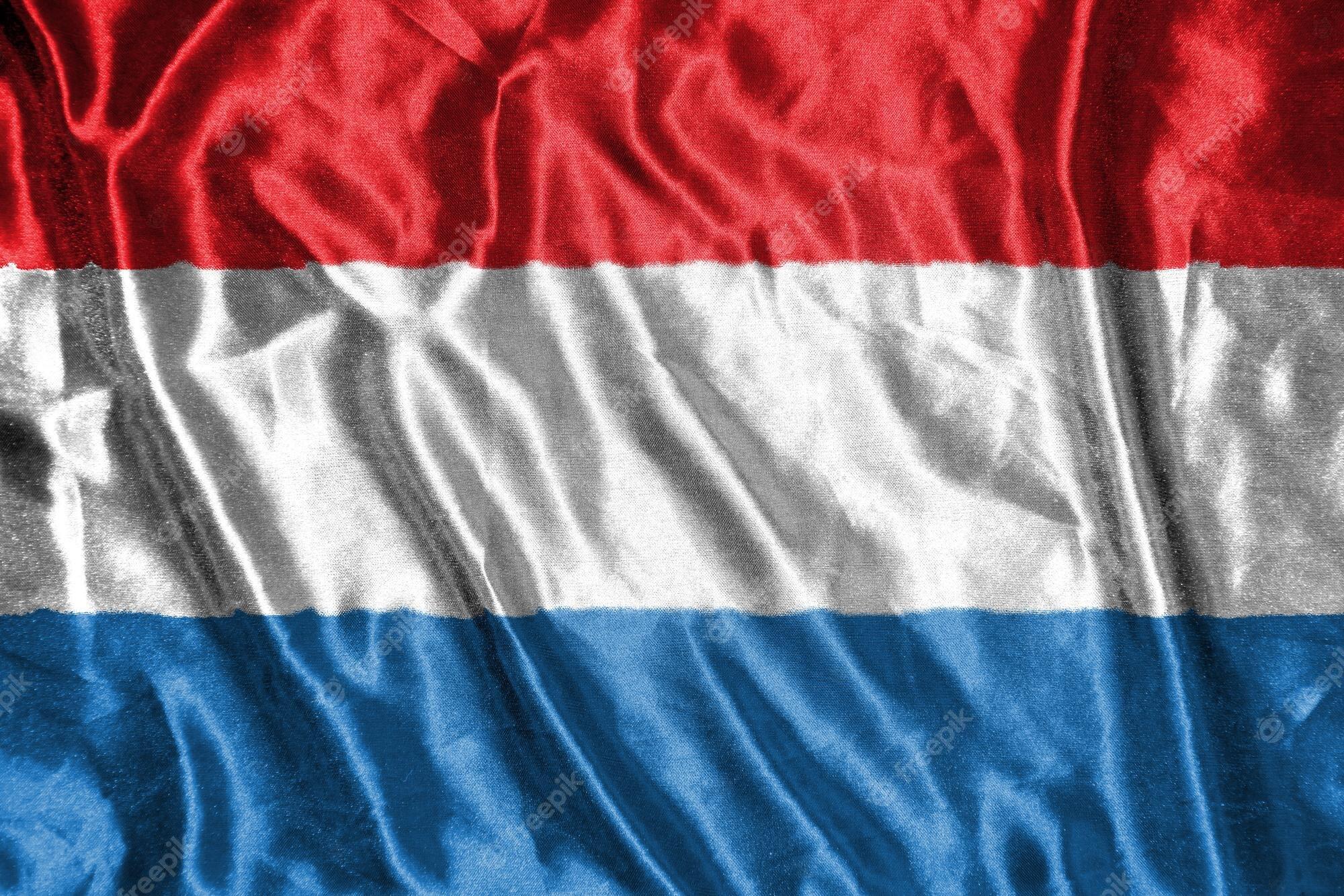 2000x1334 Luxembourg Flag Background Image