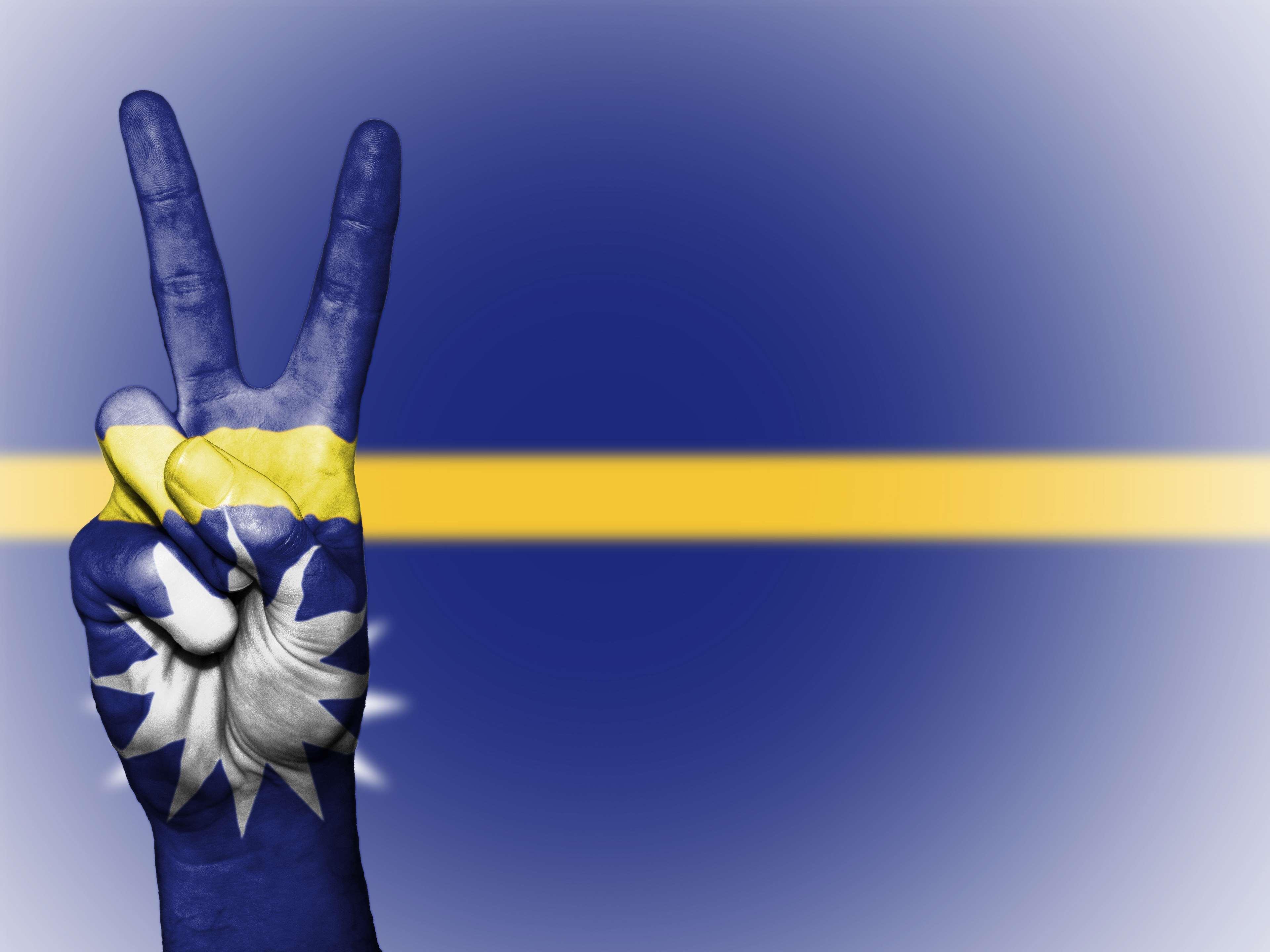 3840x2880 Nauru Flag Wallpaper