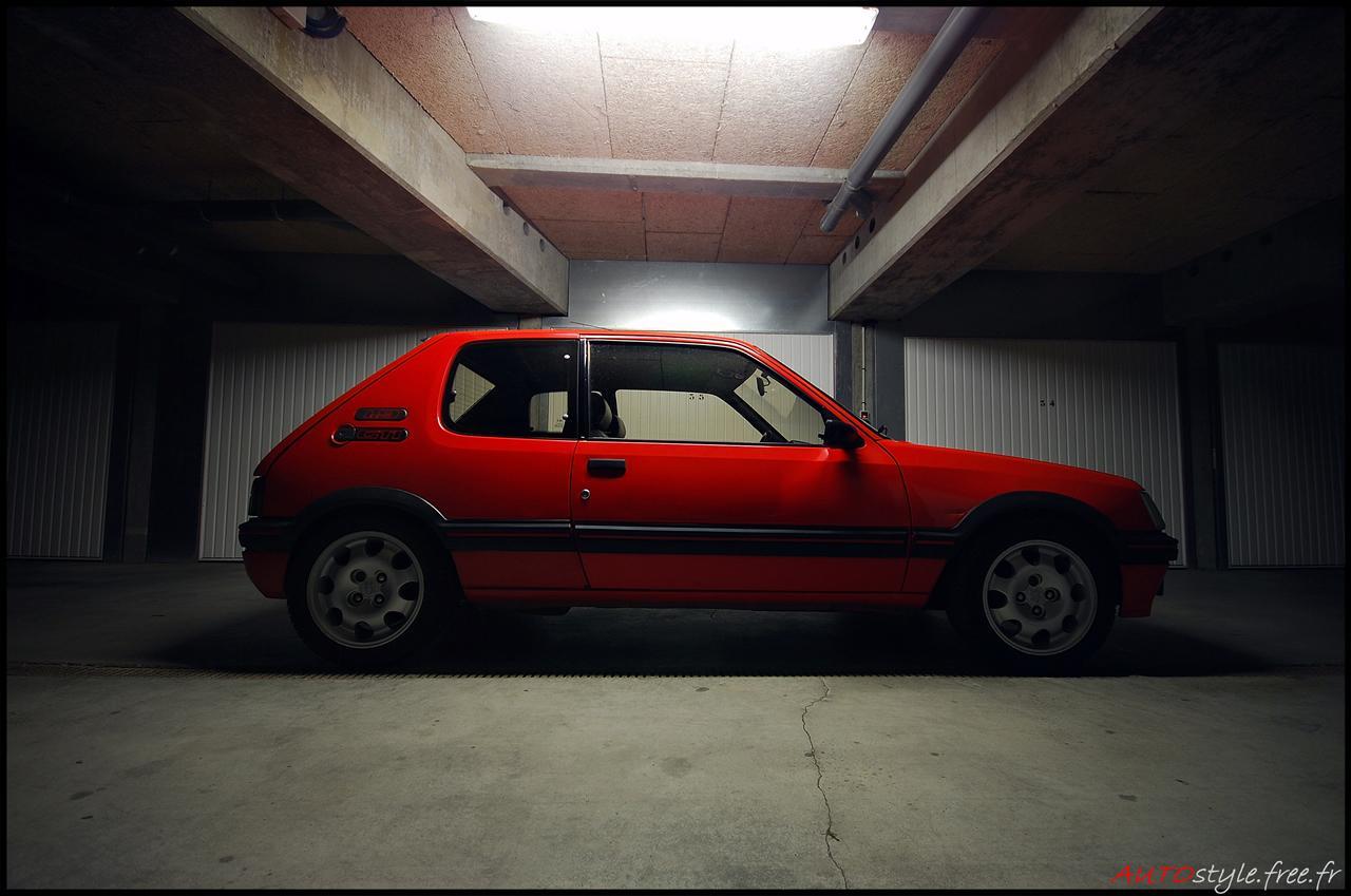 1280x849 foto of the day. 205 GTI