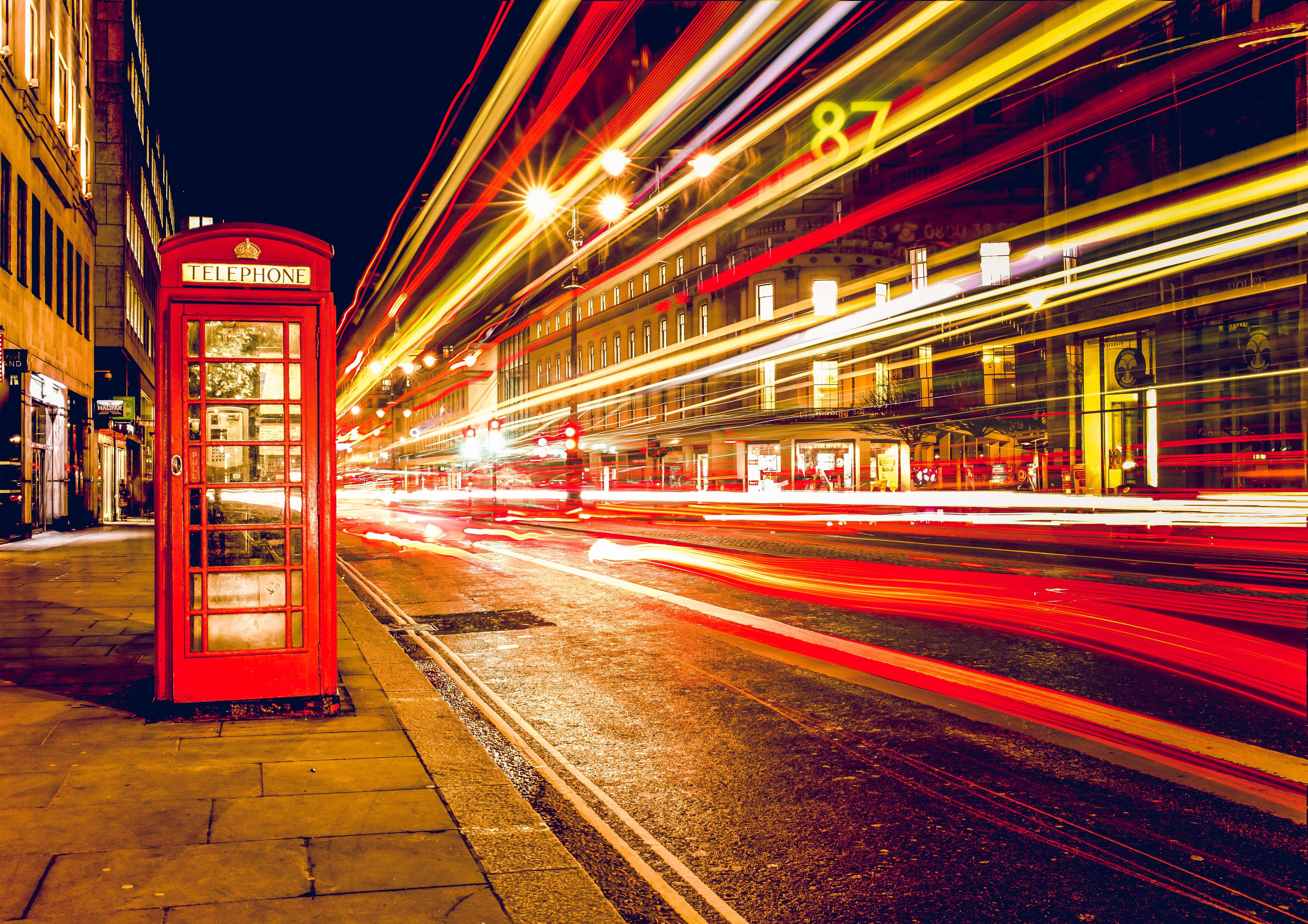 5161x3648 Time Lapse Photography of Phone Booth · Free