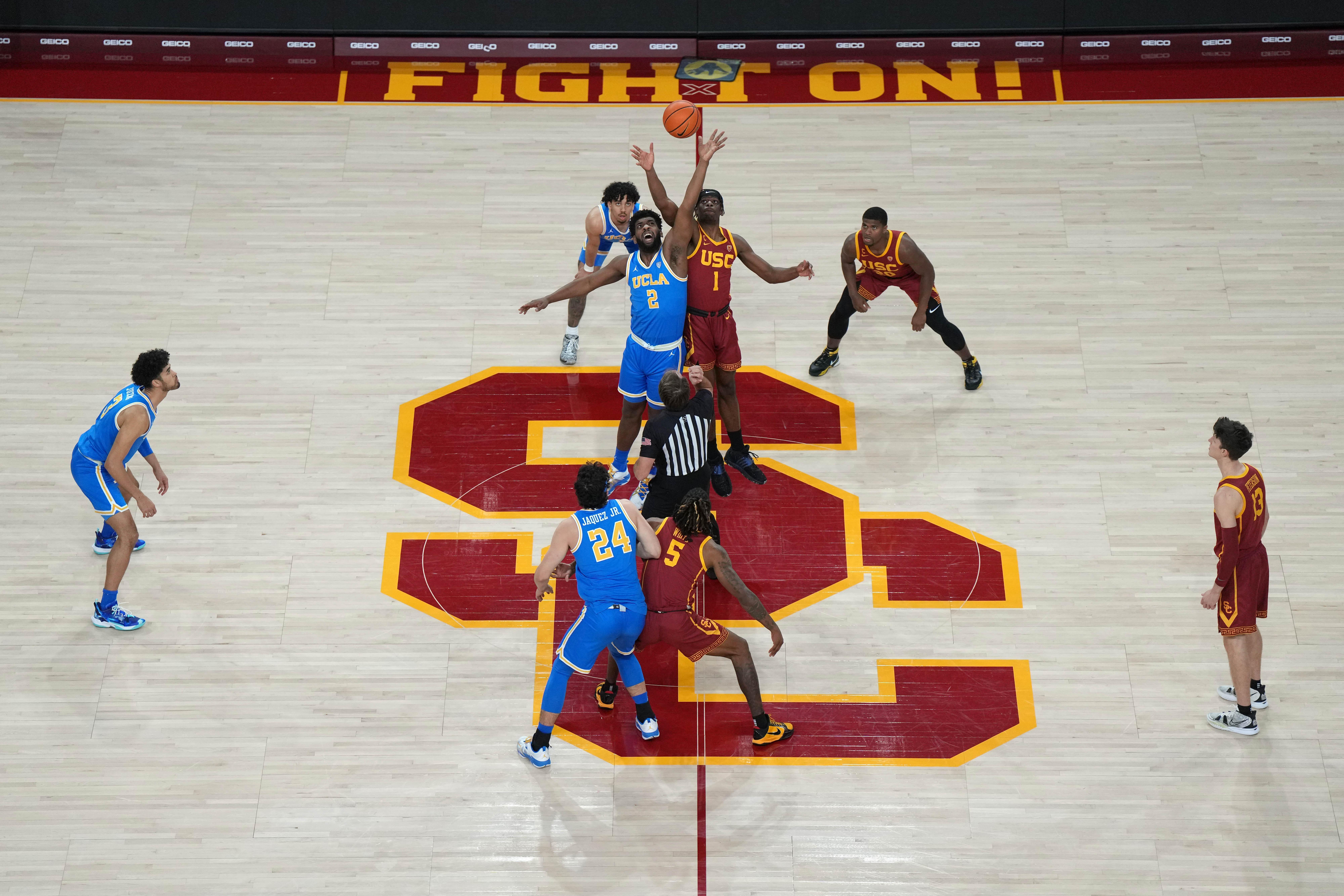 8001x5334 USC 5 Star Freshman Vince Iwuchukwu Had Cardiac Arrest In July; Not Medically Cleared To Play