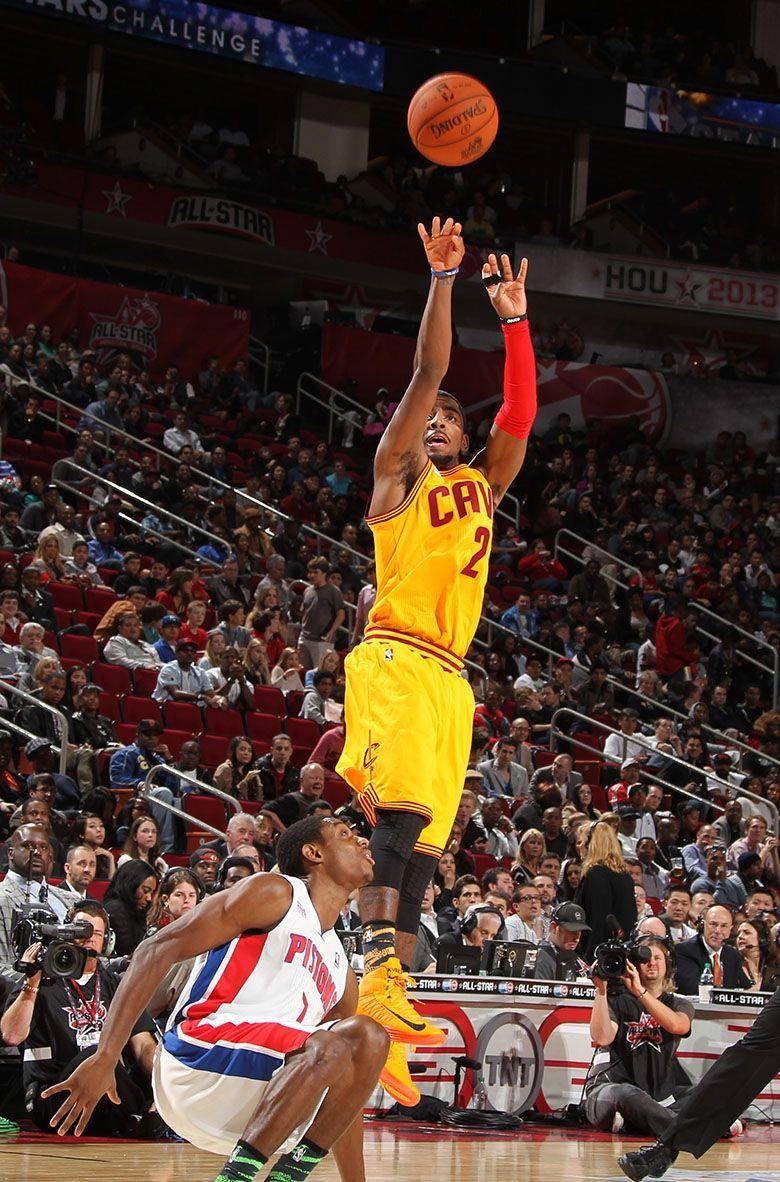 780x1182 Probably Kyries or 5 ankle breaking Highlight handles moments. I remember this. Brandon knight, Kyrie irving crossover, Usa basketball