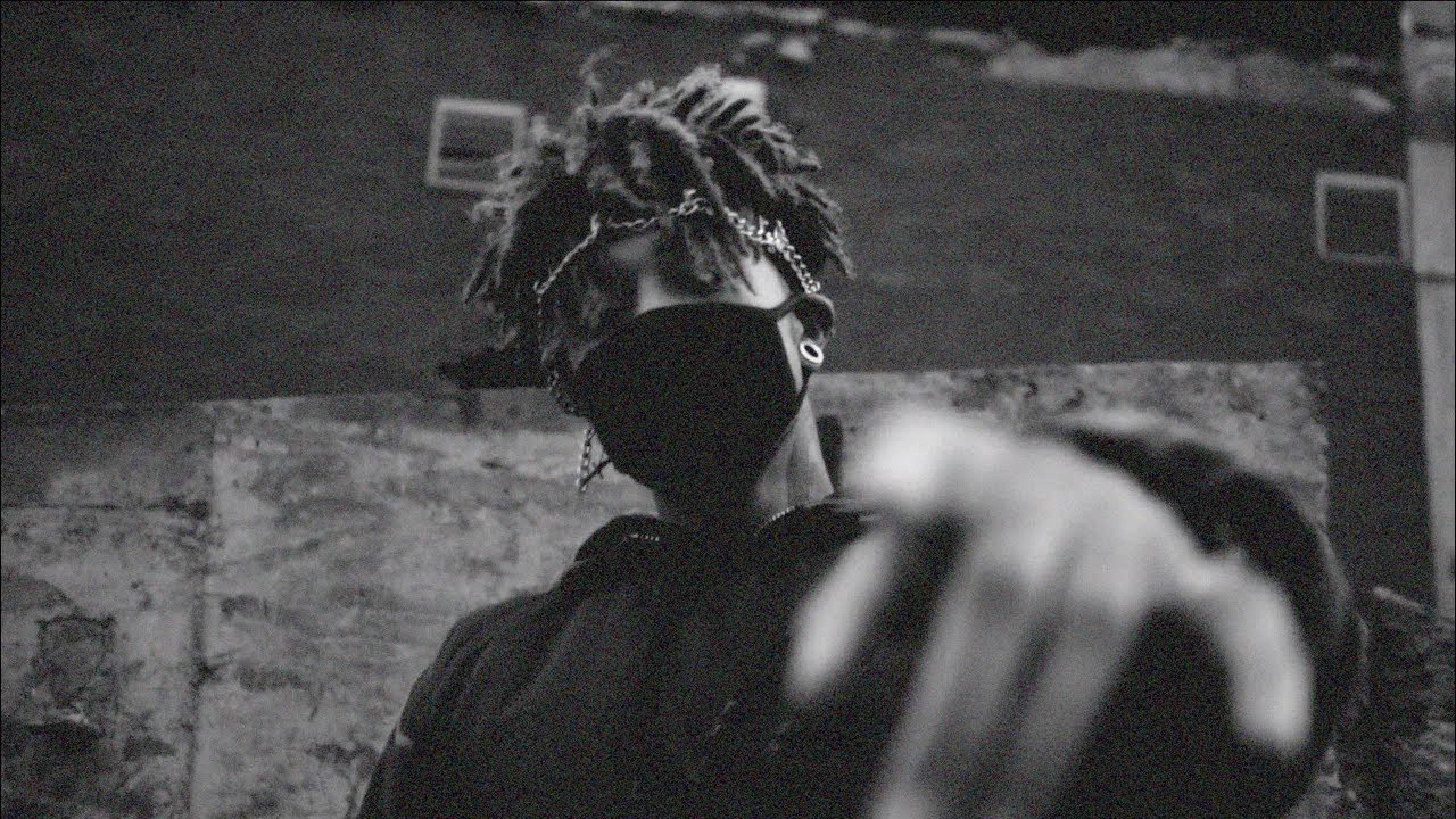 2560x1440 Download Scarlxrd Grainy Wallpaper