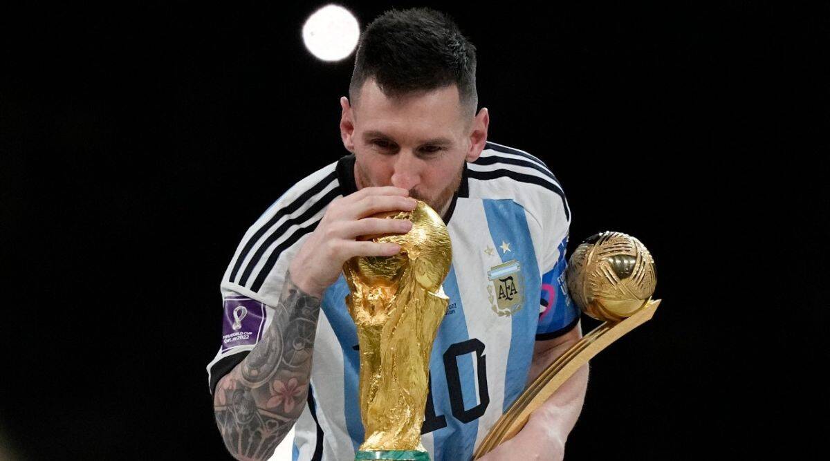 1200x667 Photos of Messi Kissing World Cup as Argentina Beat France on Penalties to Become World Champions