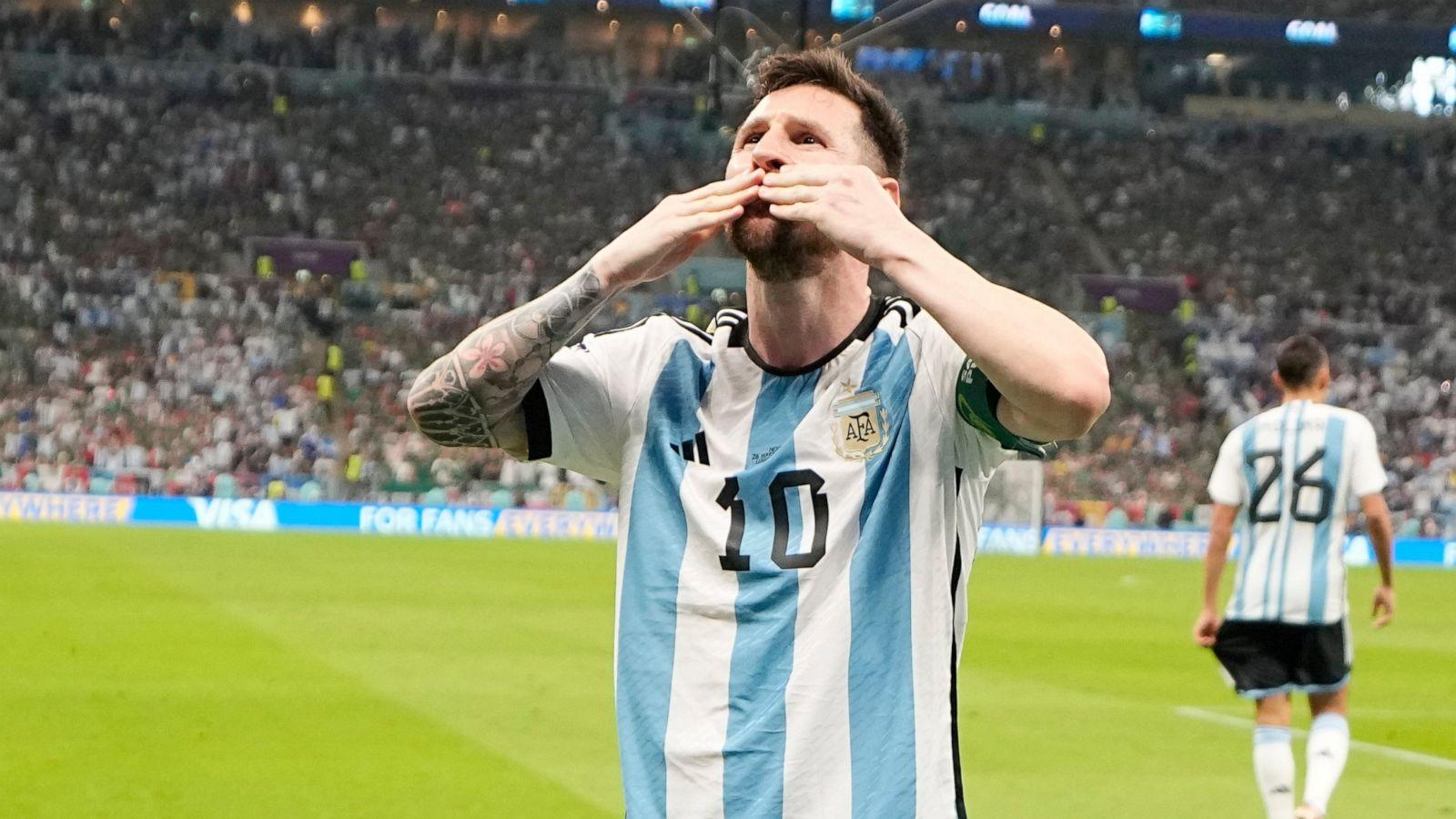 1600x900 Messi Leads Argentina To 2 0 Win Over Mexico At World Cup