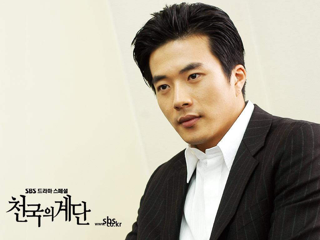 1024x768 Kwon Sang Woo