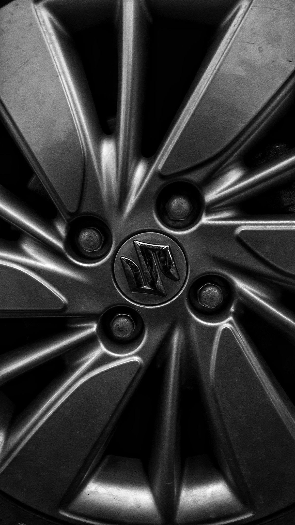 1161x2064 Suzuki logo