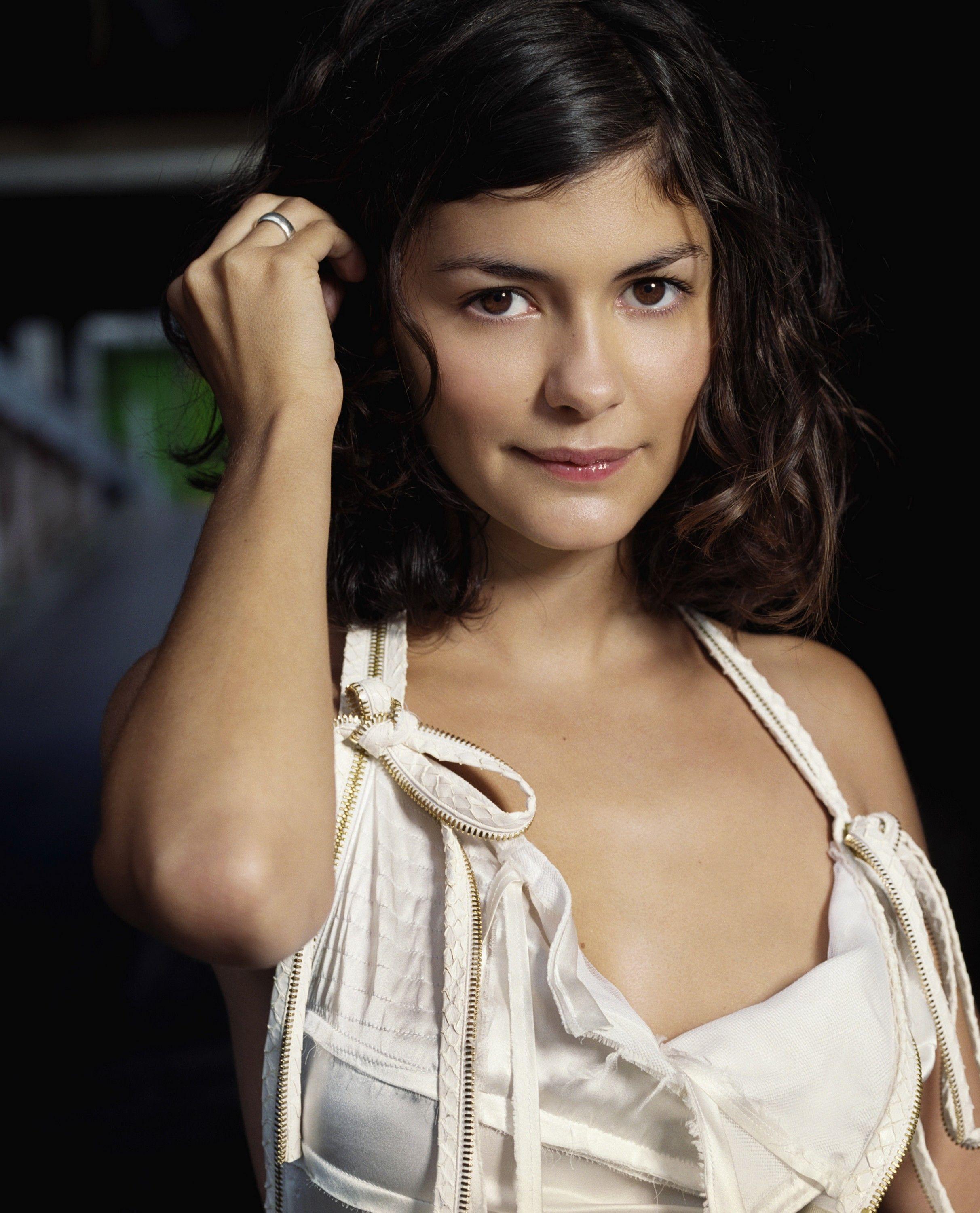 2424x3000 Audrey Tautou photo, pics, wallpaper. Audrey tautou, French beauty, Beauty