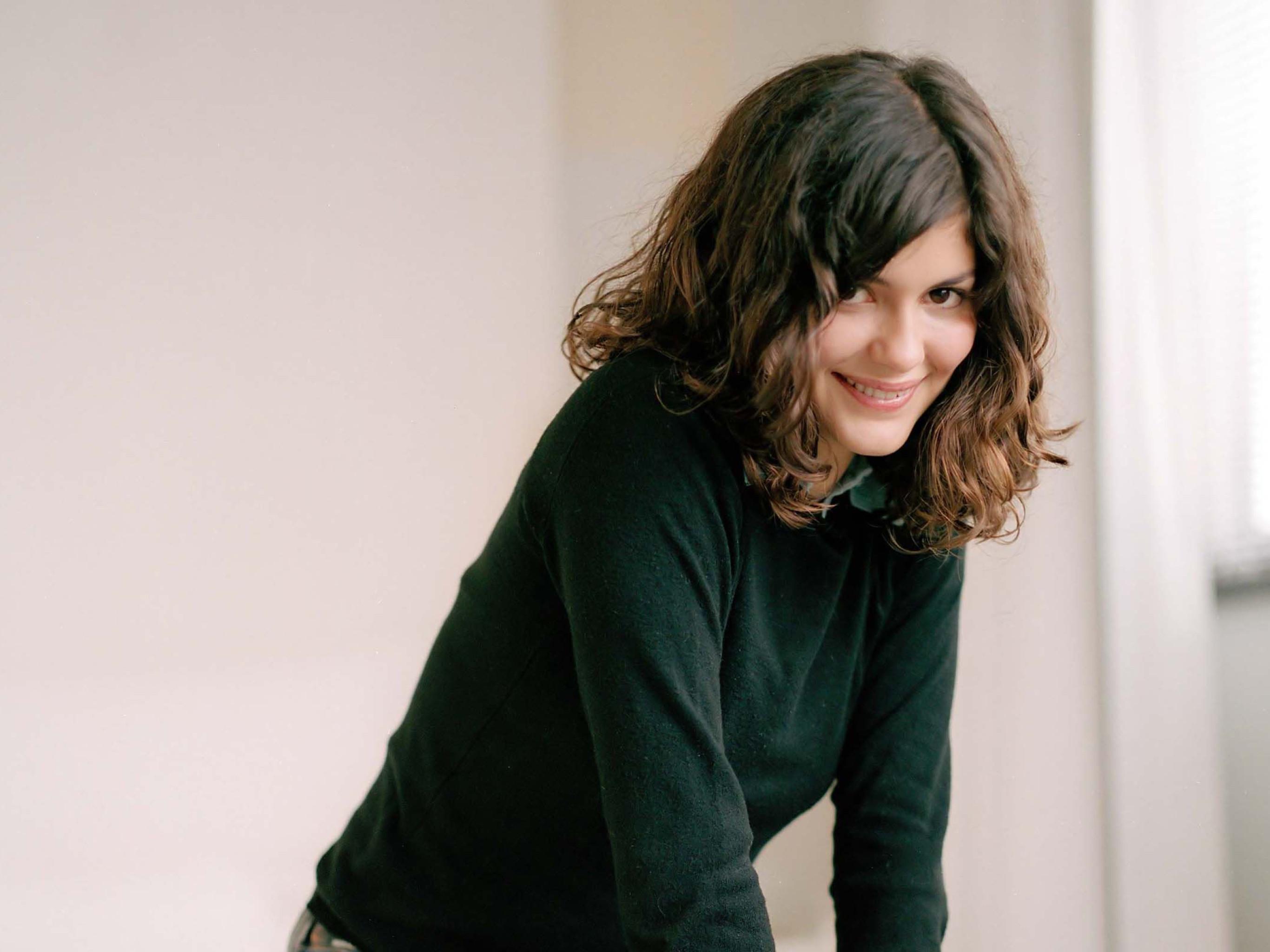 2732x2048 Audrey Tautou Gorgeous Smile Pics 2732x2048 Resolution Wallpaper, HD Celebrities 4K Wallpaper, Image, Photo and Background