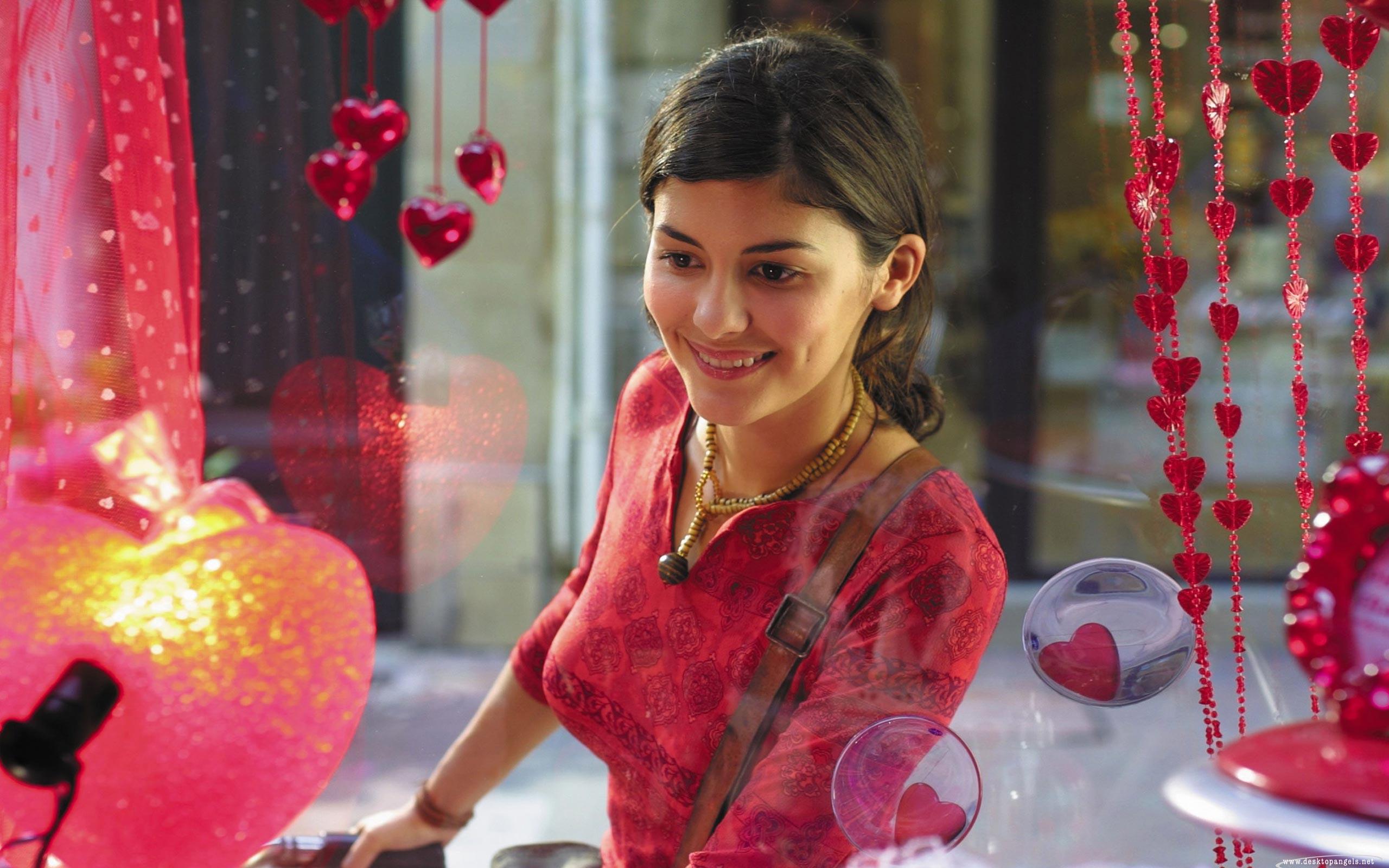2560x1600 Audrey Tautou wallpaper. Audrey Tautou