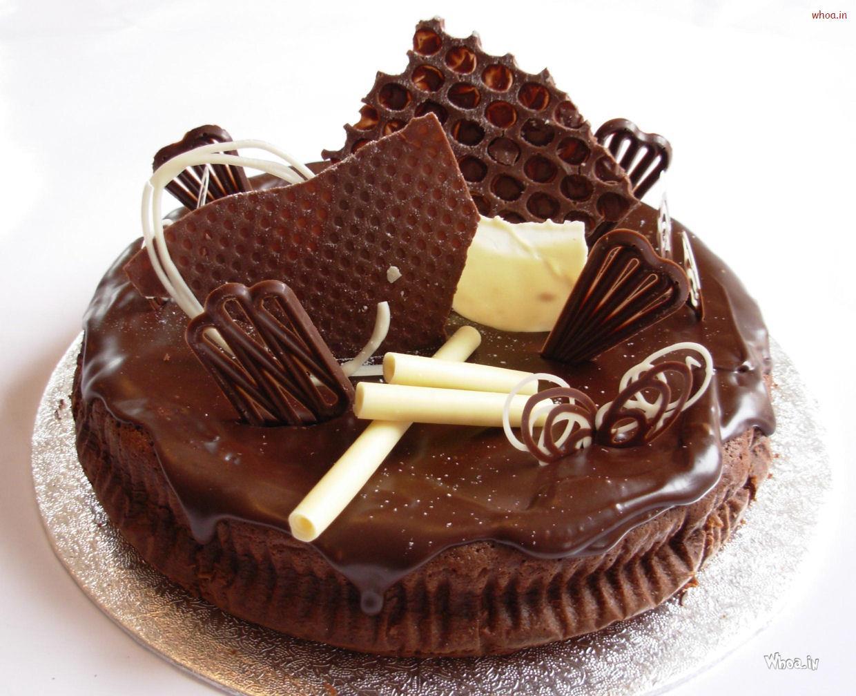 1240x1008 Happy Birthday Greeting Chocolate Wallpaper