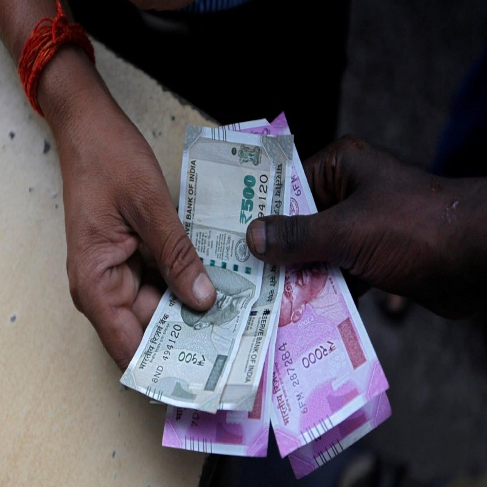 1600x1600 Do You Know What Are Indian Currency Notes Made of? Here's the Answer
