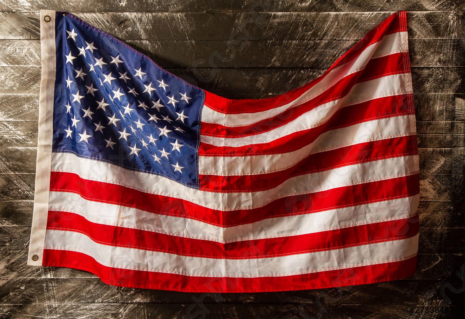 1500x1030 Wooden us flag
