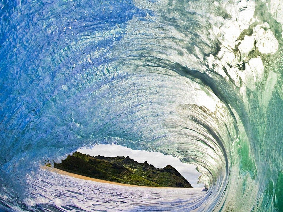 1200x900 Group of Big Beach Waves Wallpaper For Desktop