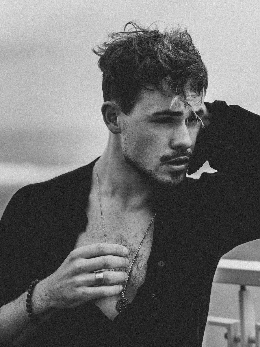 900x1200 Dacre Montgomery