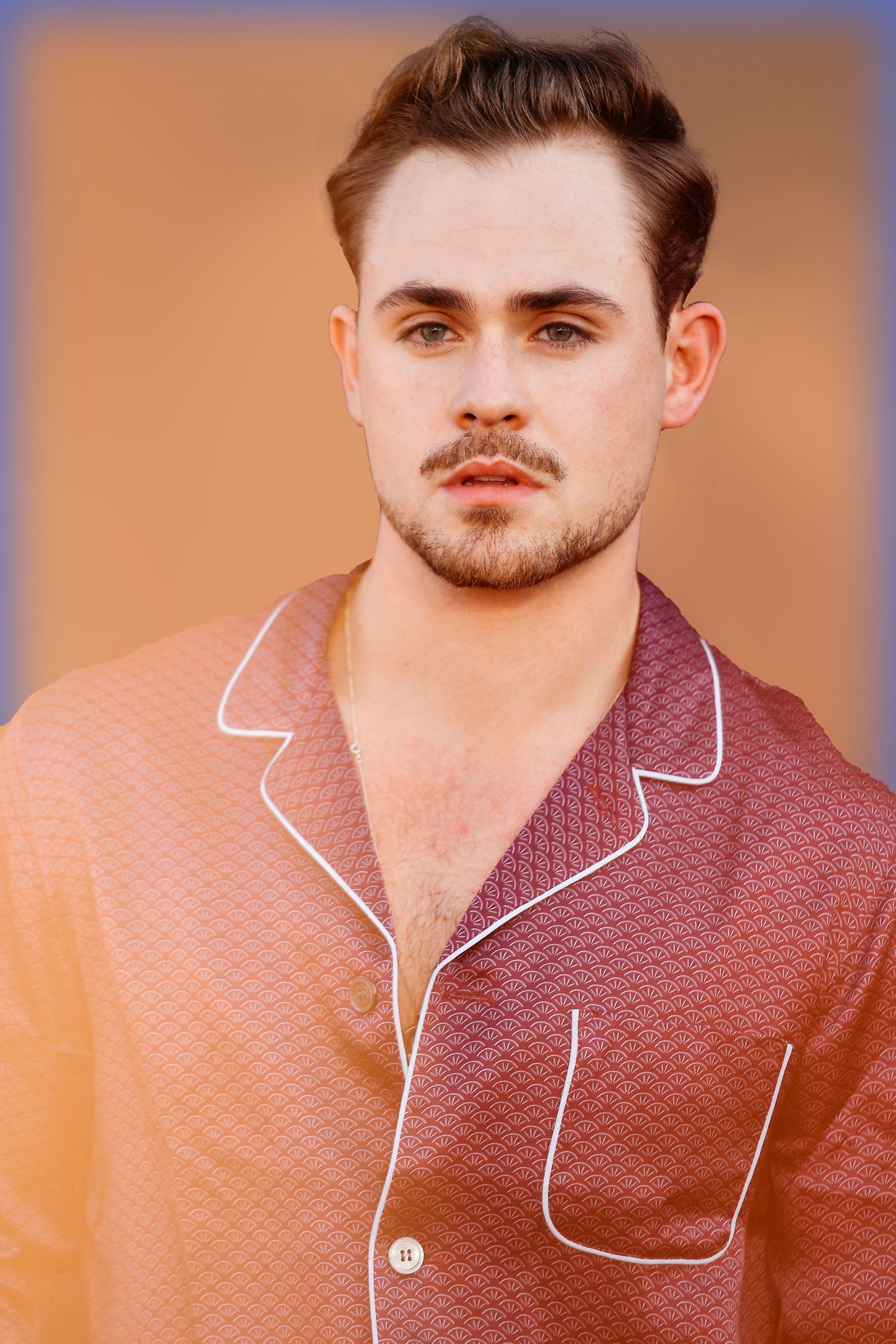 3247x4870 Stranger Things Billy Wallpaper
