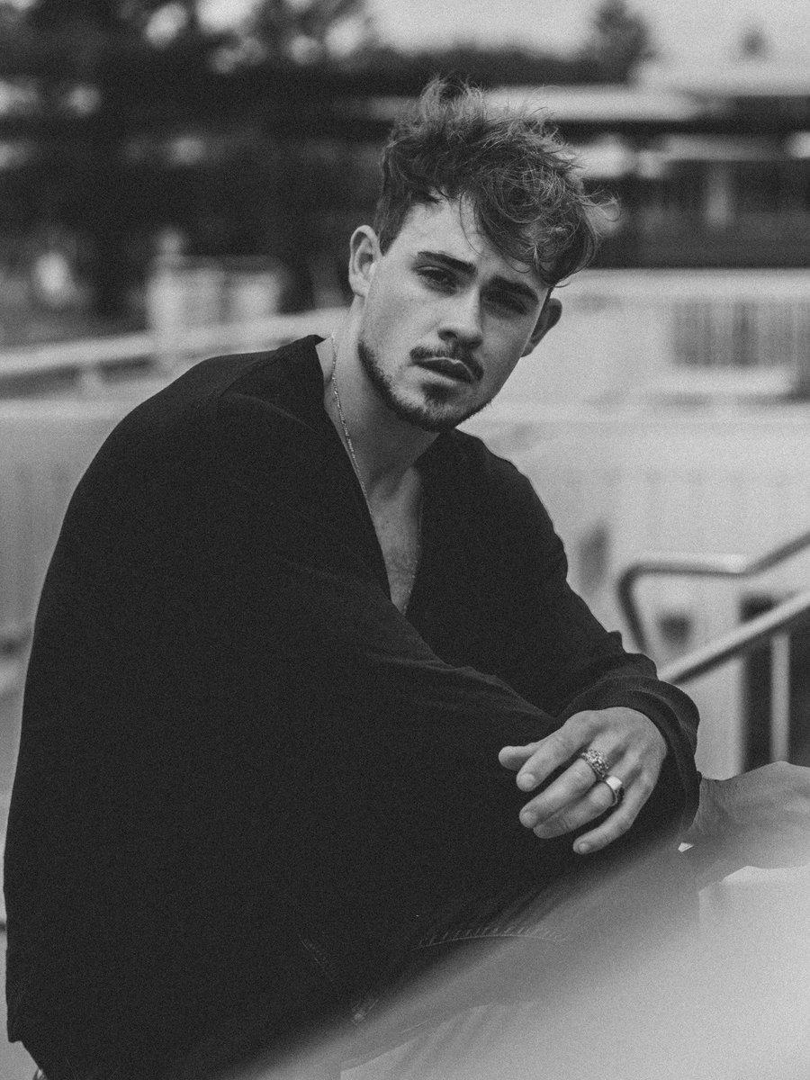 900x1200 Dacre Montgomery