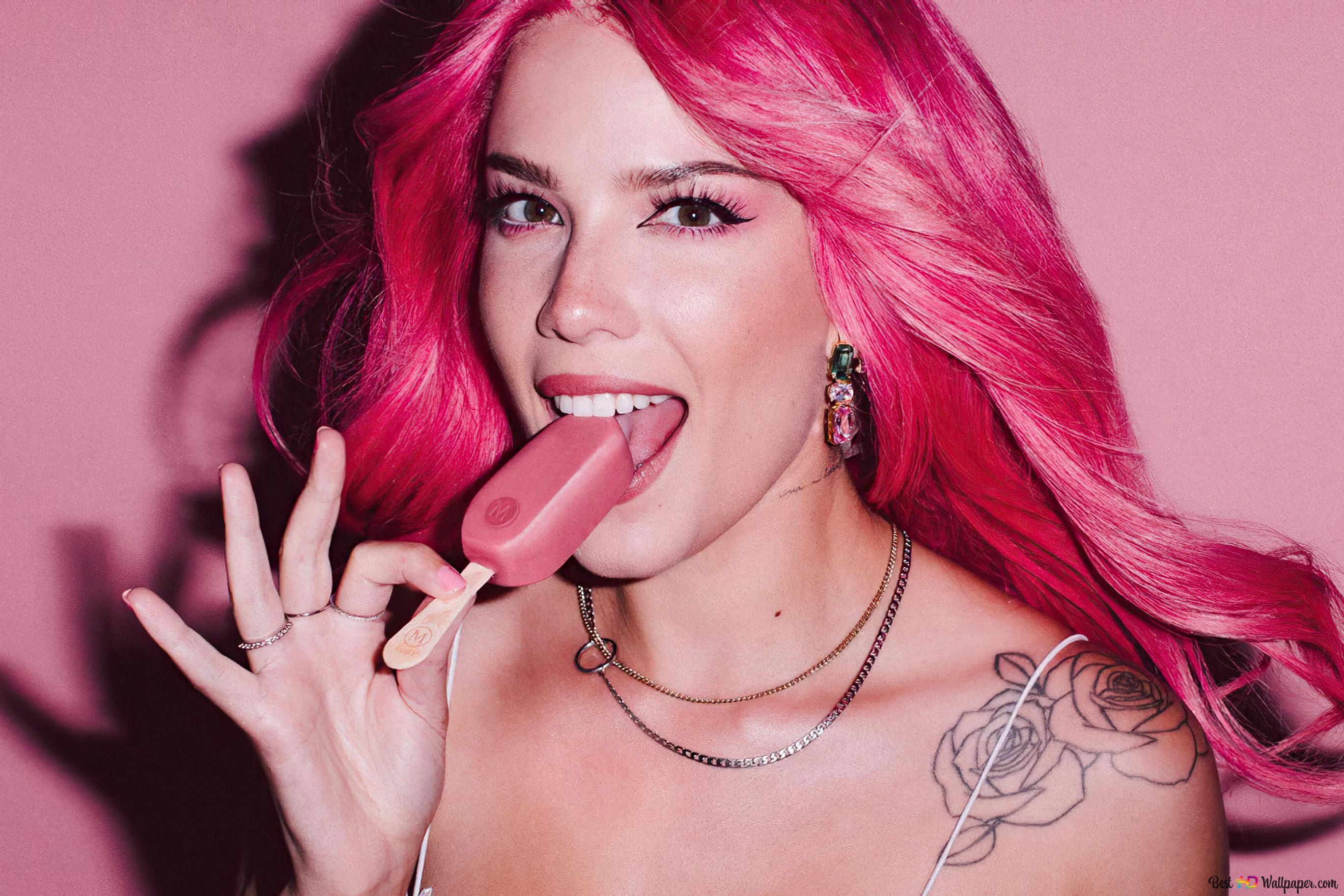 2736x1824 Halsey. Cute American Singer 4K wallpaper download