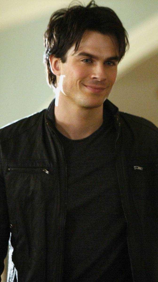 672x1199 Damon Salvatore Wallpaper