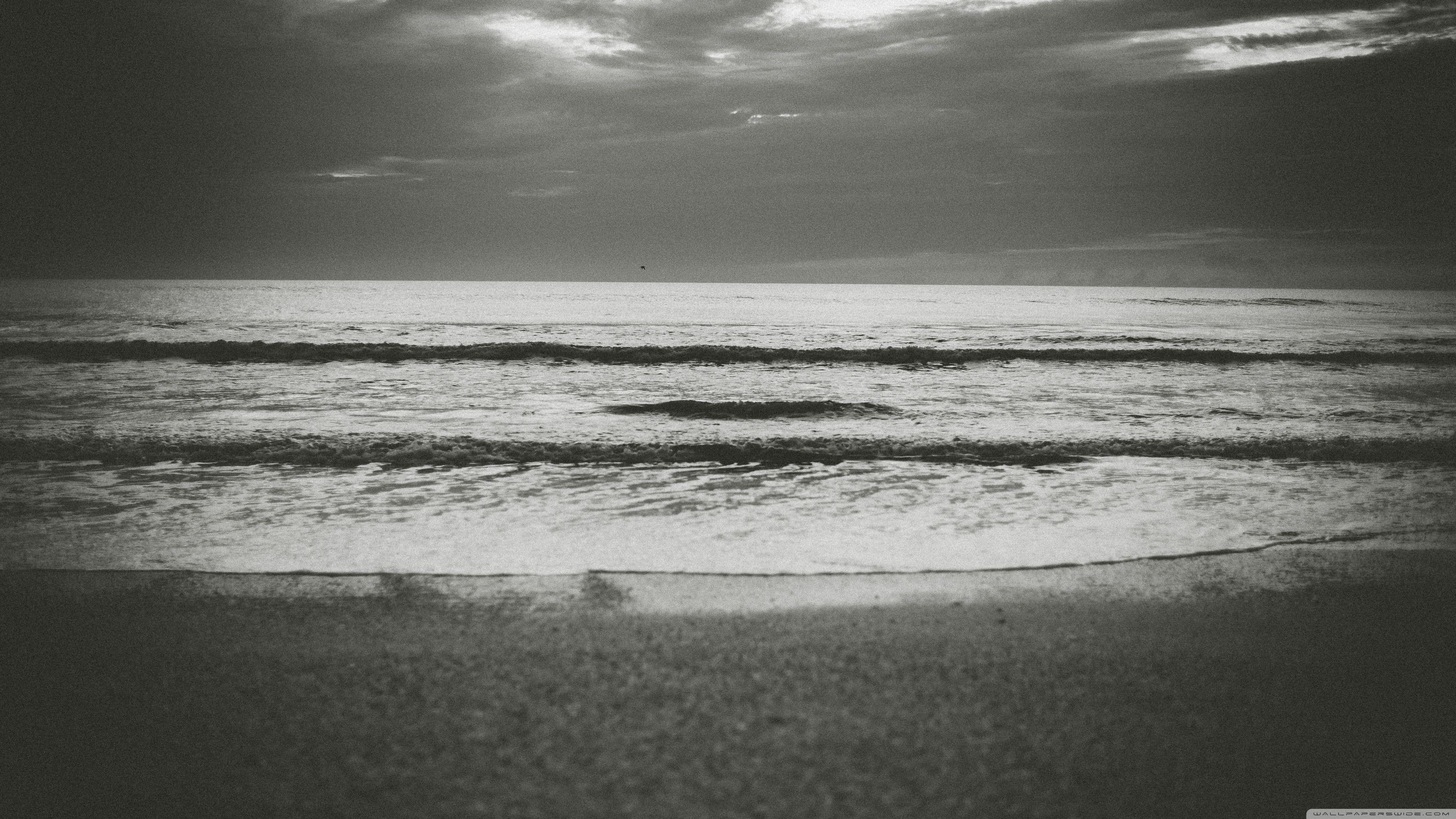 3840x2160 Ocean Black and White Grain Ultra HD Desktop Background Wallpaper