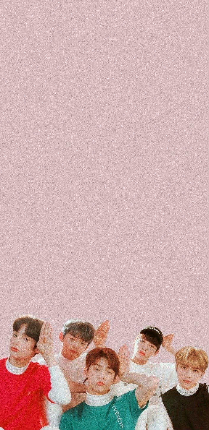 706x1455 TXT Mv Cat & Dog (TOMORROW X TOGETHER) MV CROWN(투모로우바이투게더) K Pop #SooBin #Huening #Kai #Yeonjun Wallpaper Lockscreen. Dog Lockscreen, IPhone Wallpaper, Txt