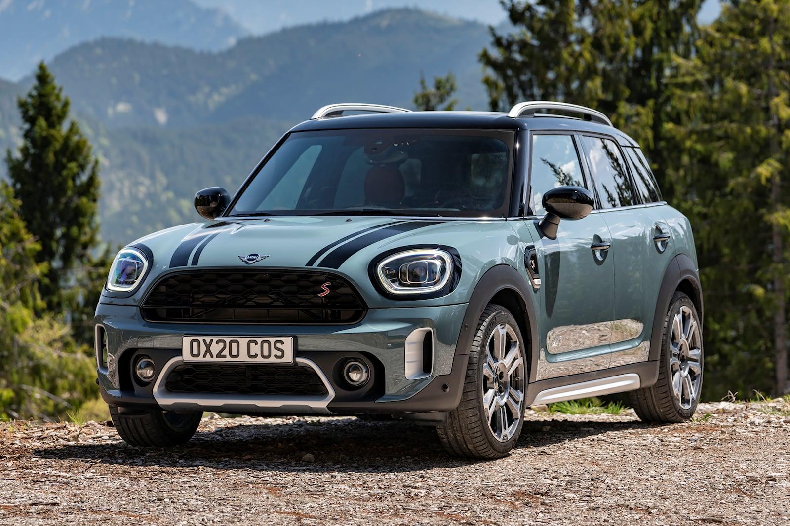 1600x1066 Mini Cooper Countryman Exterior Dimensions: Colors Options & Accessories