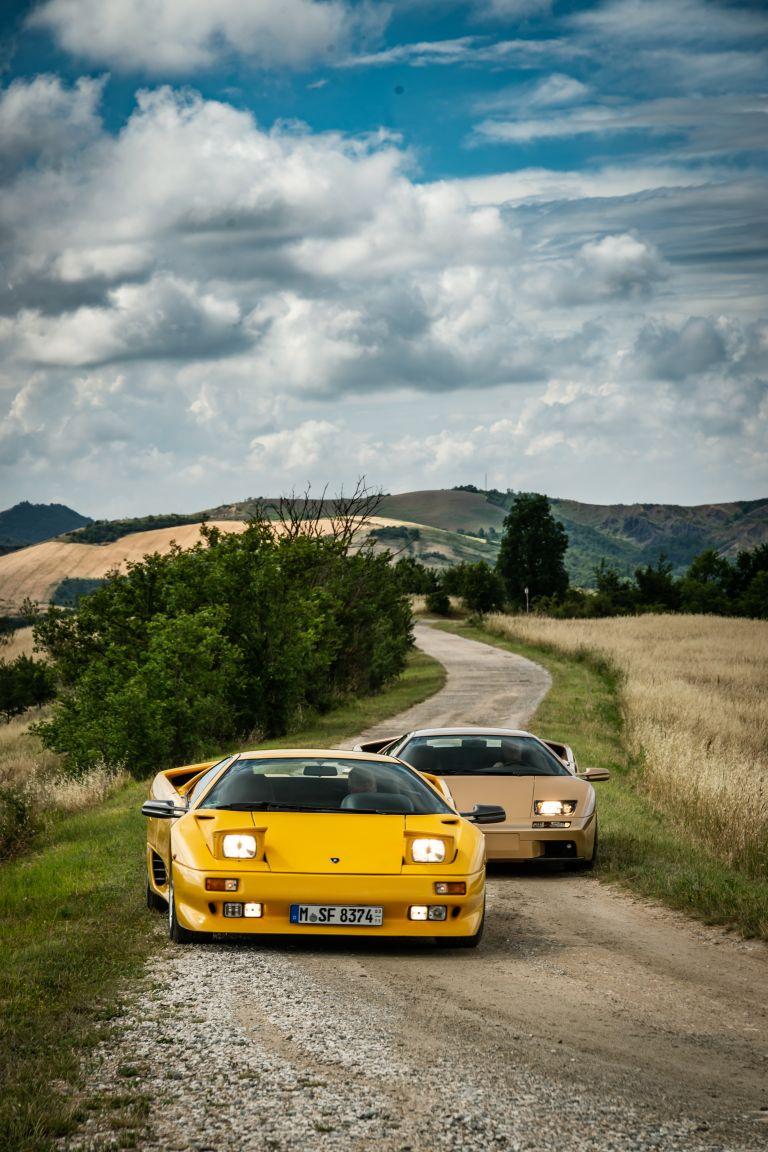 768x1152 Lamborghini Diablo 6.0 SE quality free high resolution car image