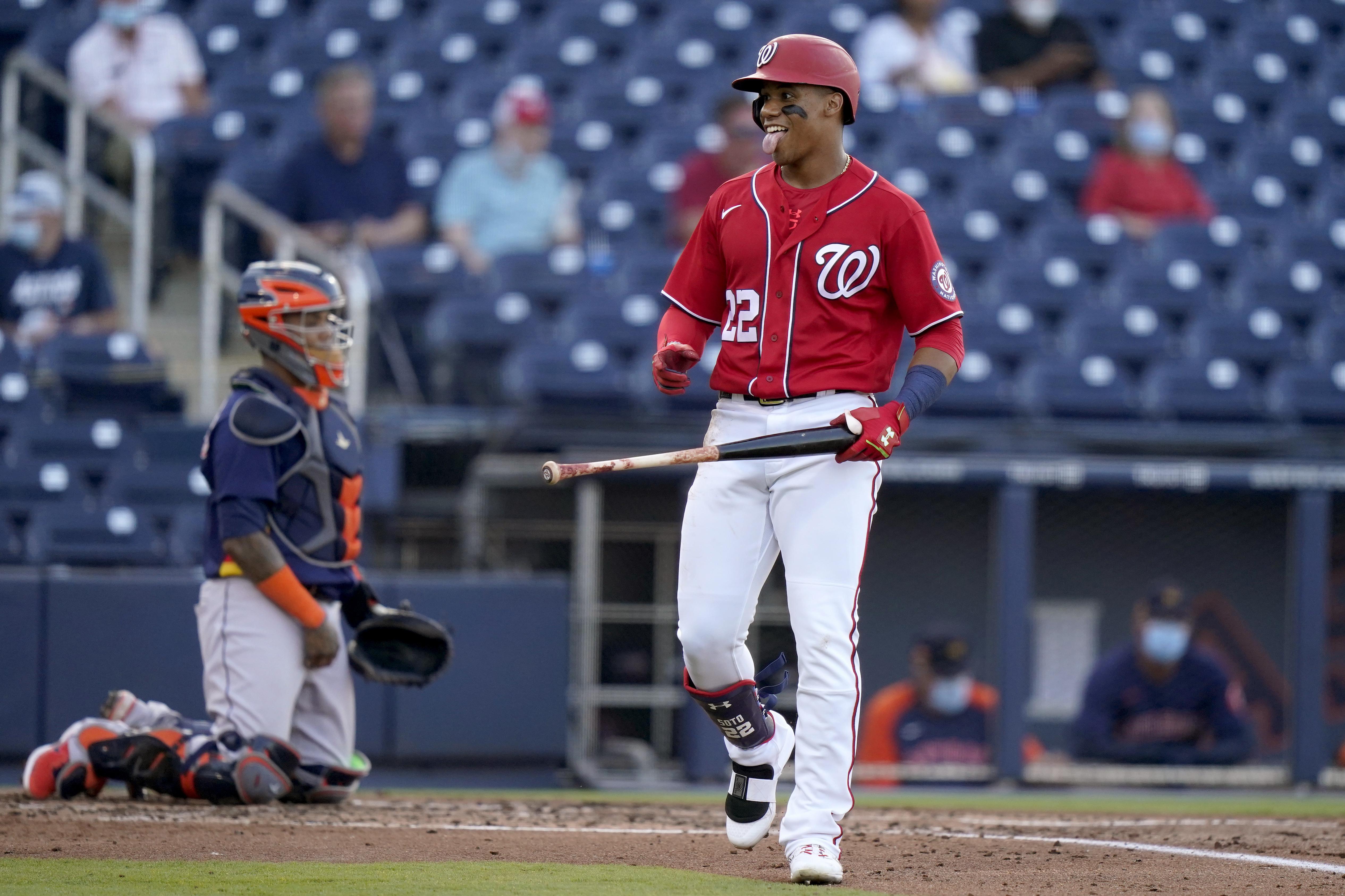 5062x3374 Nats OF Juan Soto leaves game early with right calf cramp