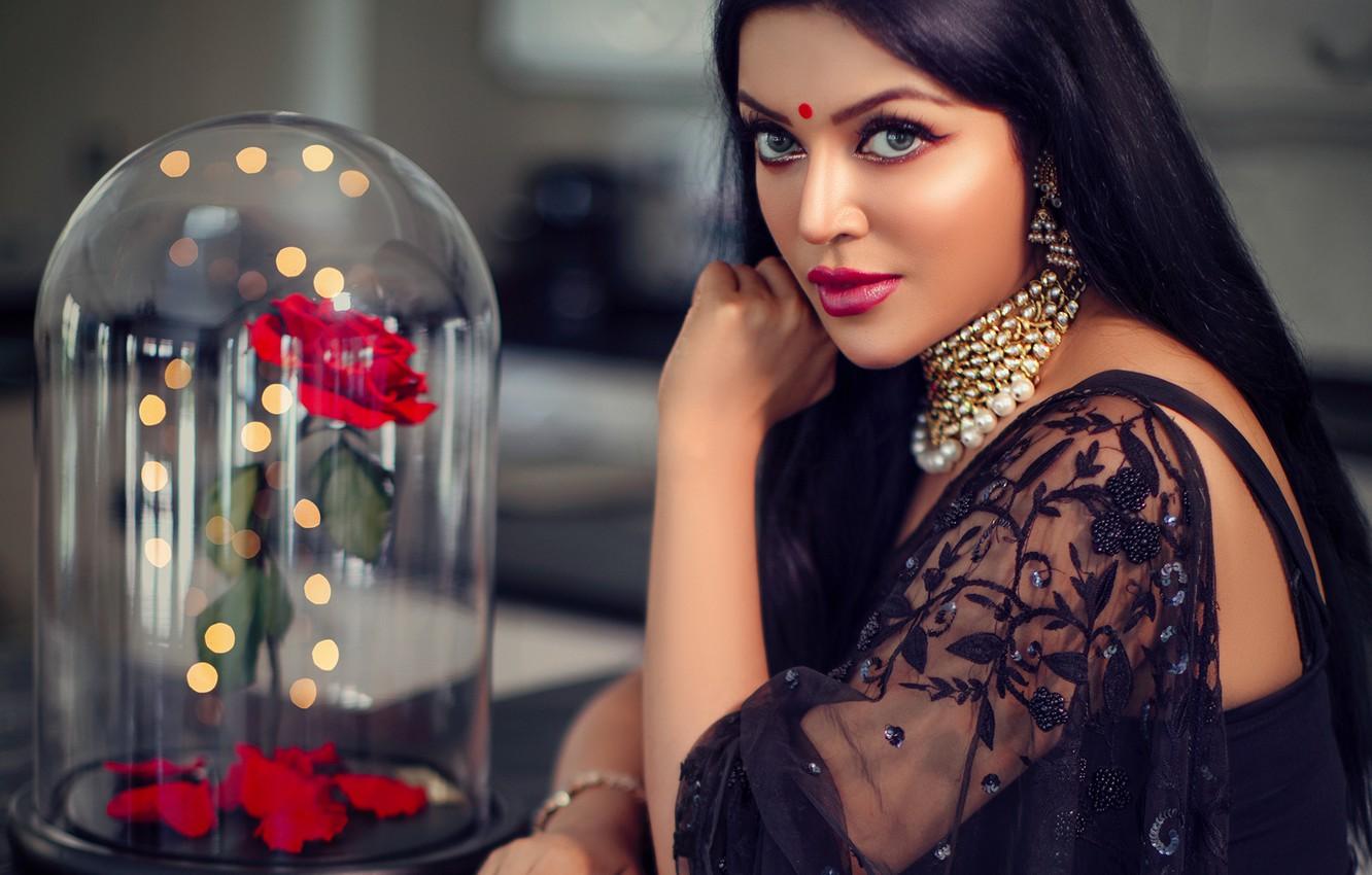 1332x850 Wallpaper girl, fashion, eyes, smile, beautiful, figure, model, pretty, beauty, lips, face, hair, brunette, pose, cute, indian image for desktop, section девушки