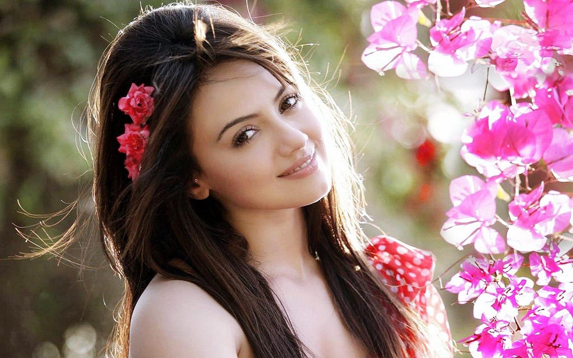 1920x1200 Most Cute Indian Girl Wallpaper