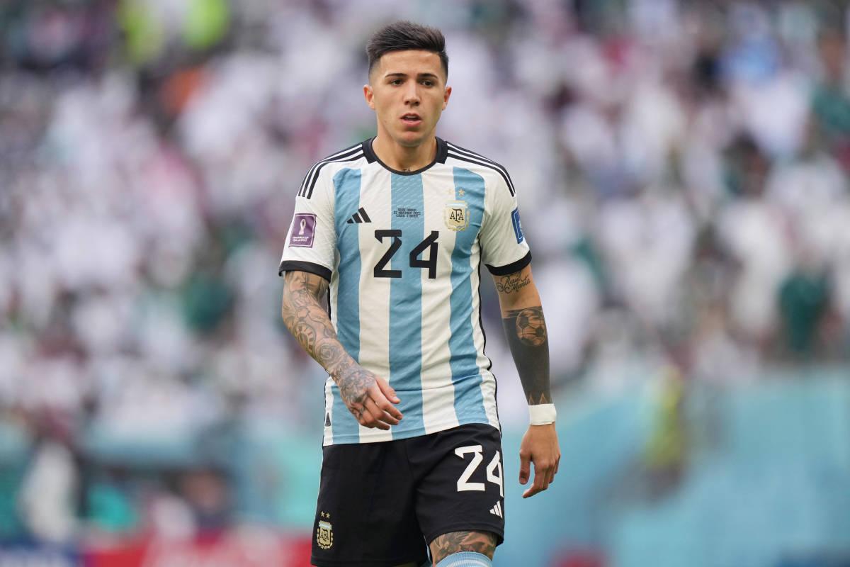 1200x800 Report: Enzo Fernandez Has Signed For Chelsea From Benfica Transfer Room: Football News, Analysis, and More