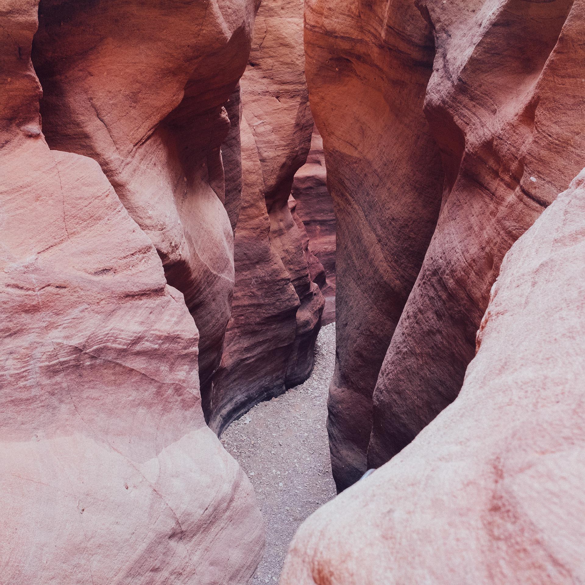 1920x1920 Pink And Gray Aesthetic Wallpaper From Indie Artists