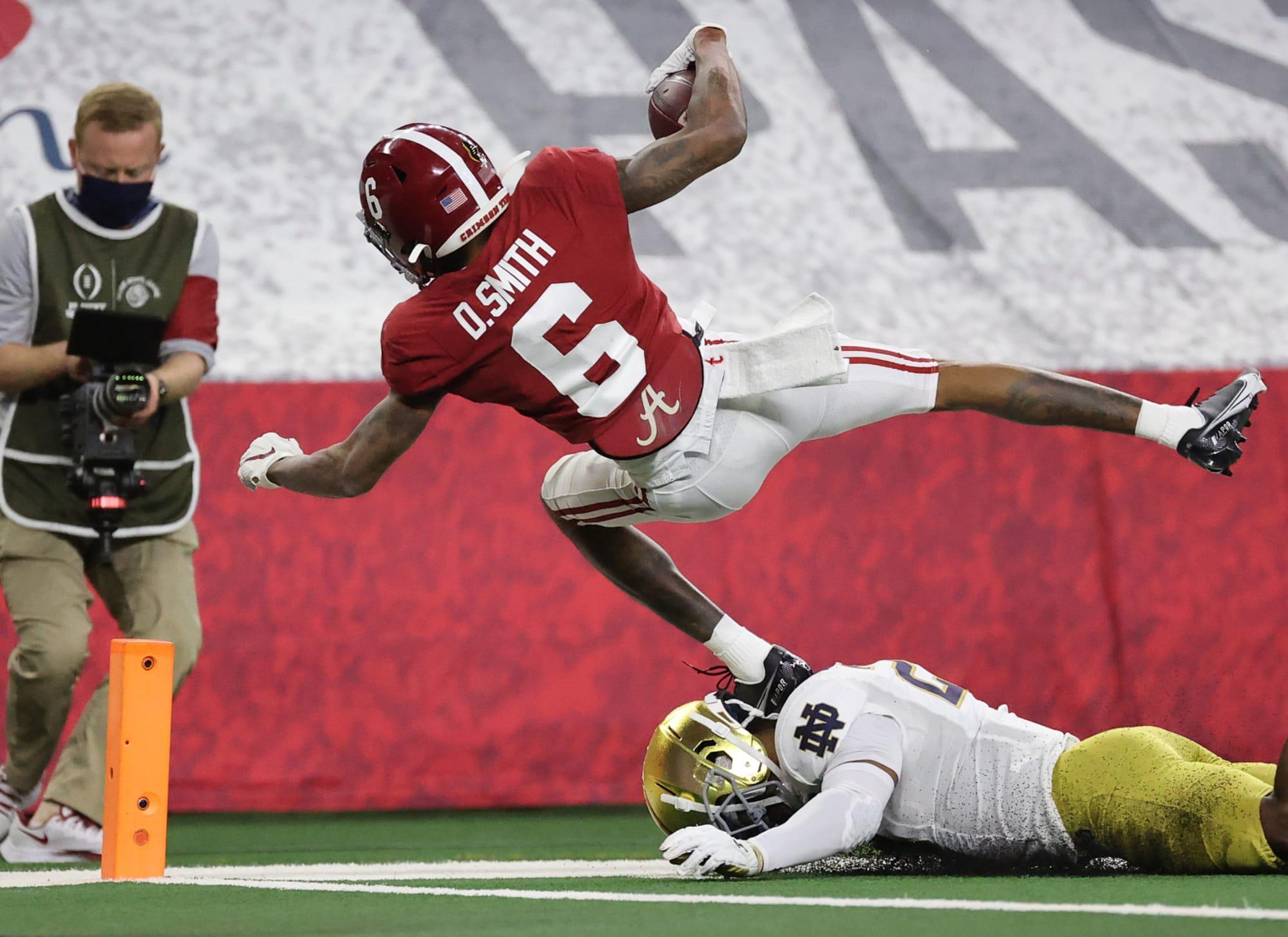 2000x1455 Philadelphia Eagles: DeVonta Smith sure passes the eye test