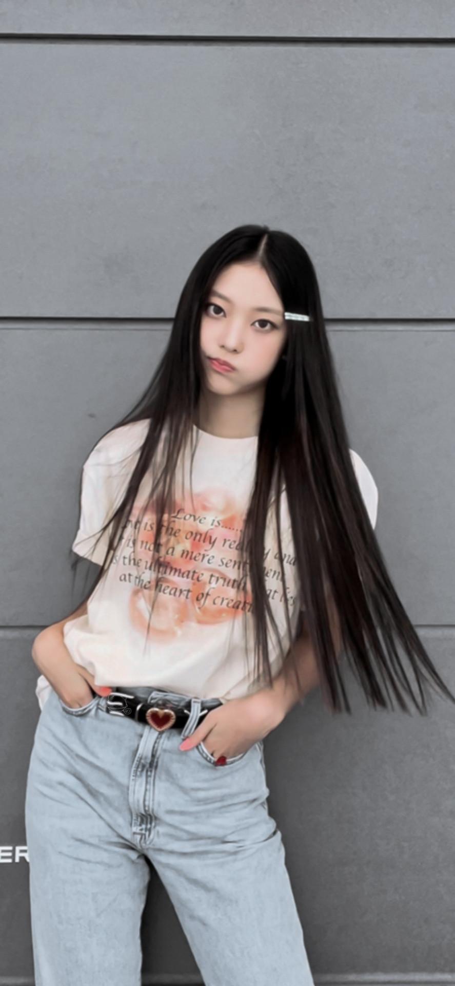 Haerin Wallpapers Top Free Haerin Backgrounds WallpaperAccess