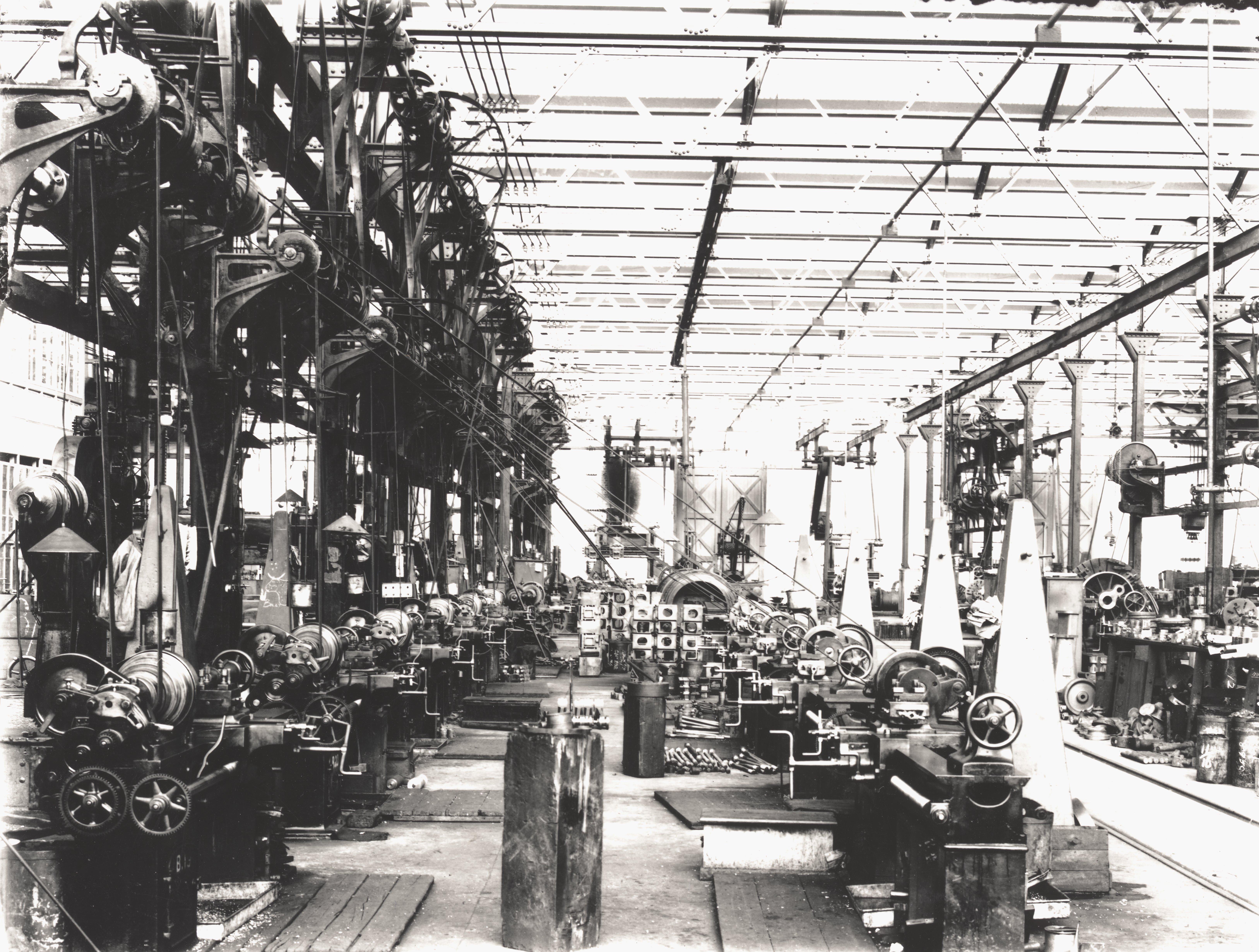 6507x4923 Machine Shop