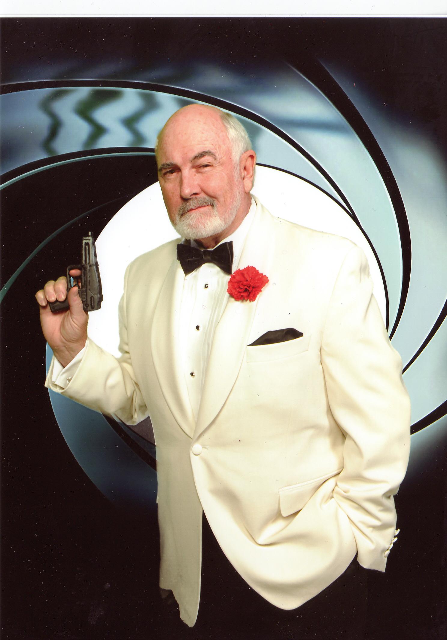 1488x2128 Dennis Keogh as Bond James Bond Connery Photo