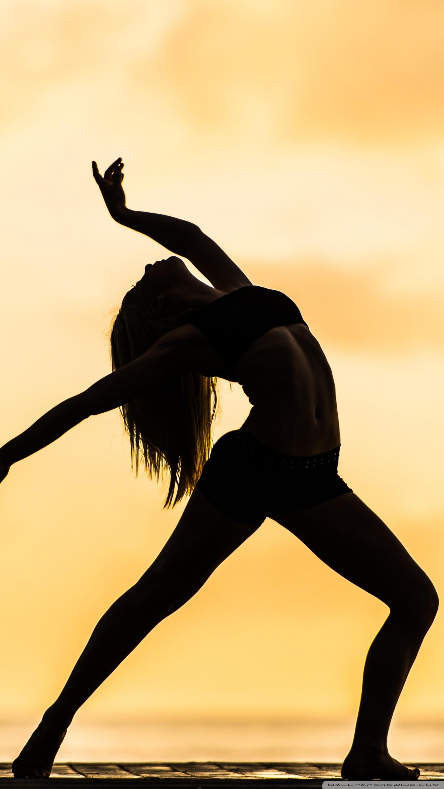 1440x2560 Women Dance Wallpaper