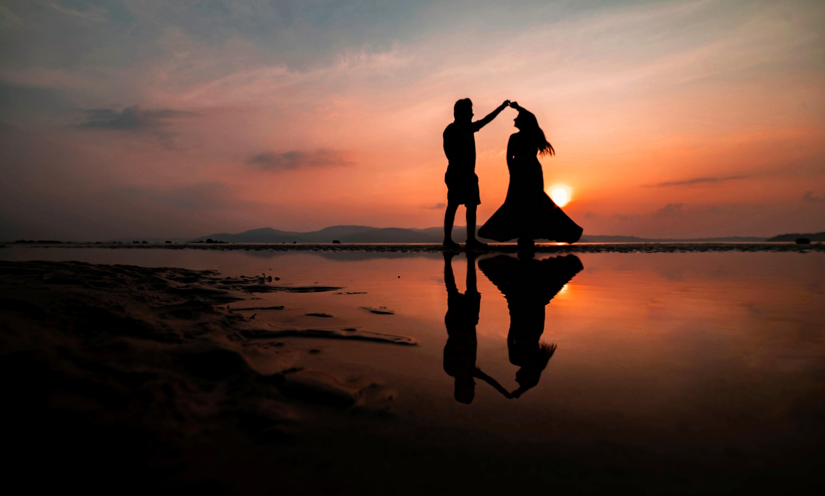 3496x2100 Mobile wallpaper: Dance, Silhouettes, Sunset, Pair, Couple, Dark, Beach, Love, 60881 download the picture for free
