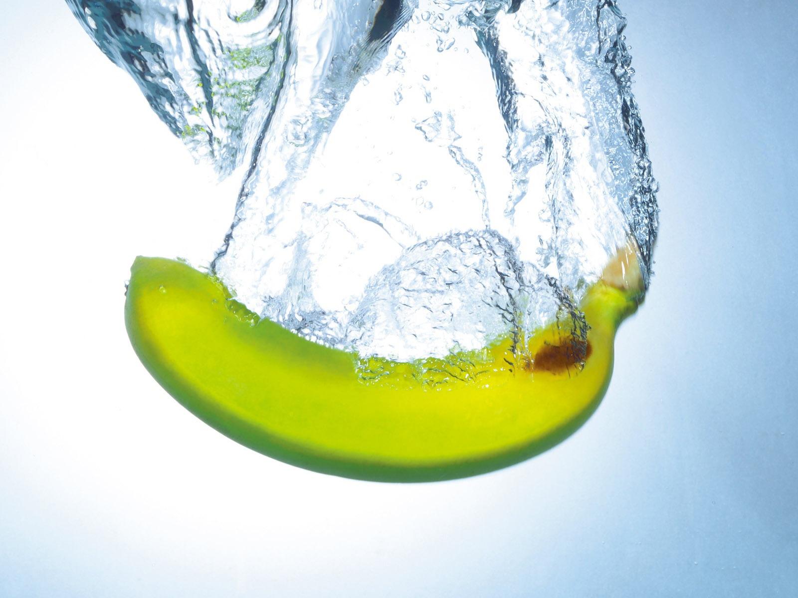 1600x1200 Banana Wallpaper Fruits Nature Wallpaper in jpg format for free