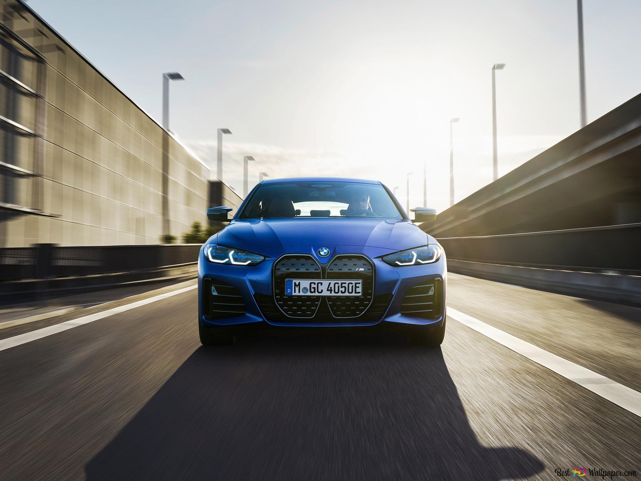 2048x1536 BMW i4 M50 2022 blue color front view sunset 4K wallpaper download