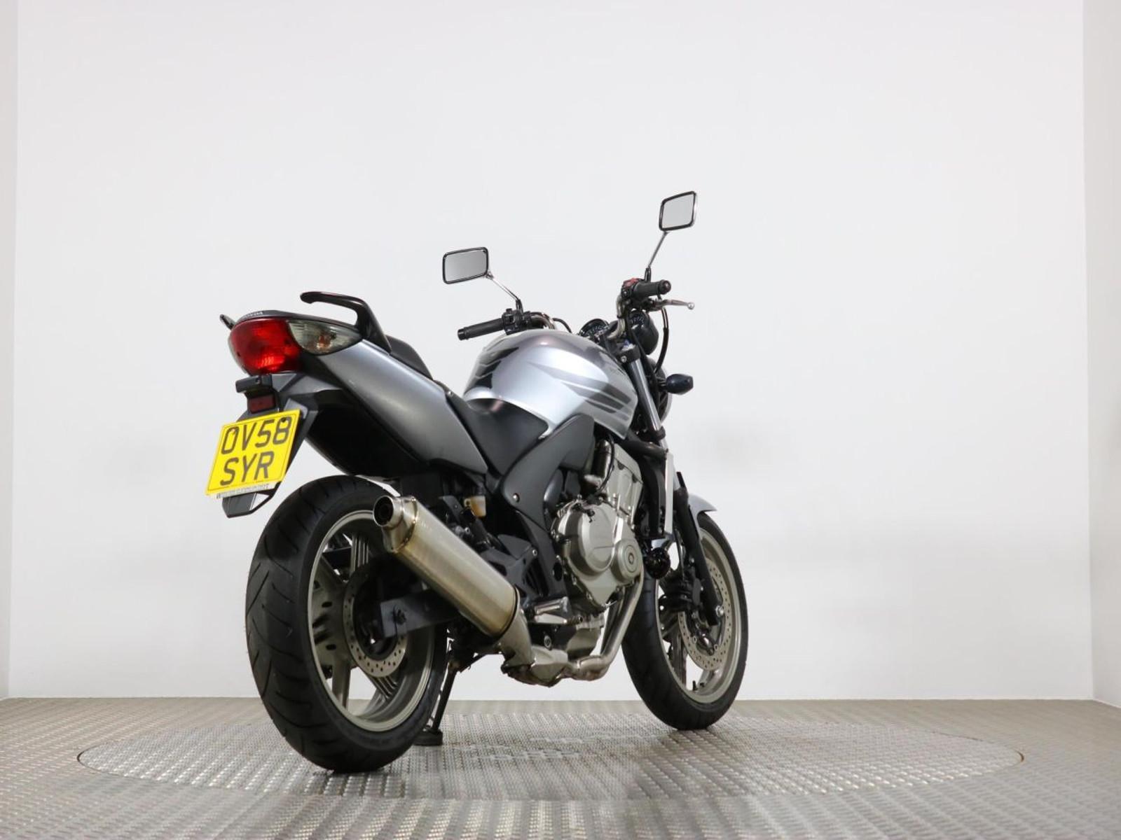 1600x1200 HONDA CBF600 N 8 SILVER With 16217 Miles Motorbikes Dealer: Macclesfield & Donington Park: The Superbike Factory