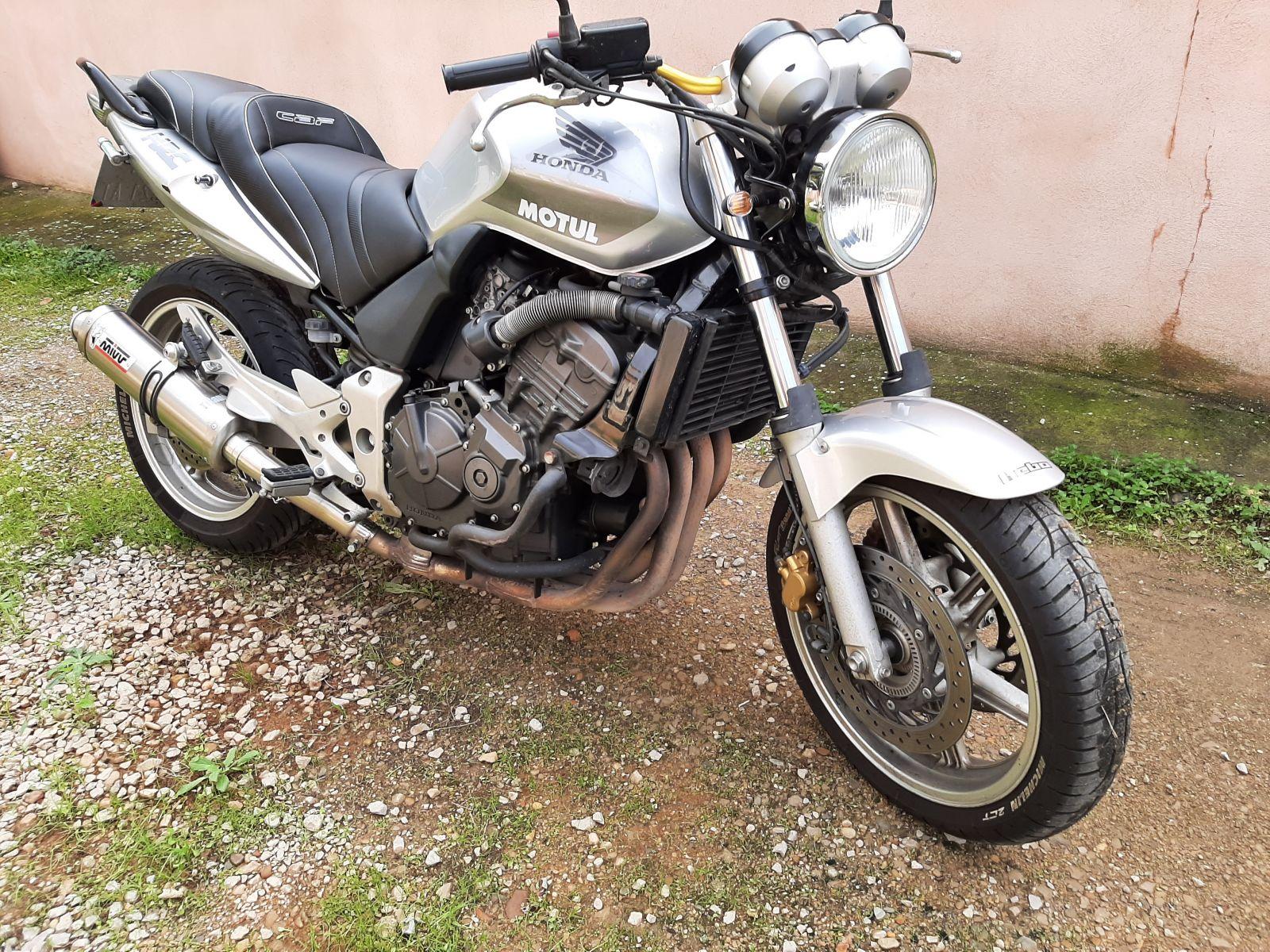 1600x1200 HONDA CBF 600 N [2004 2007] Seats, Petrol Tank Covers, Tank Bags [Rates For: FRANCE]