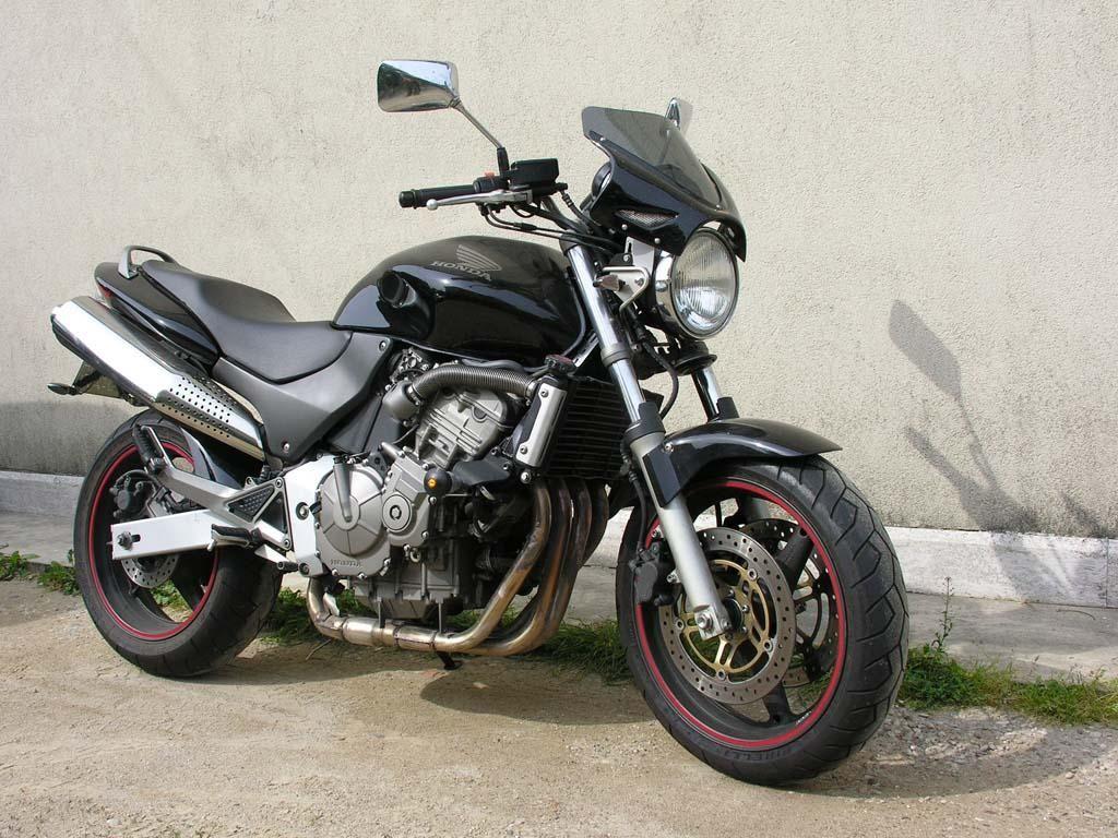 1024x768 Honda Cbf 600 Lady