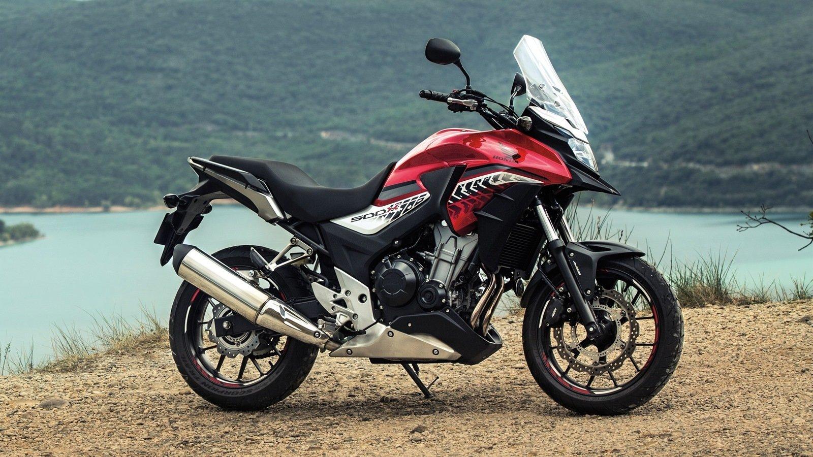 1600x900 Honda CB500X Wallpaper