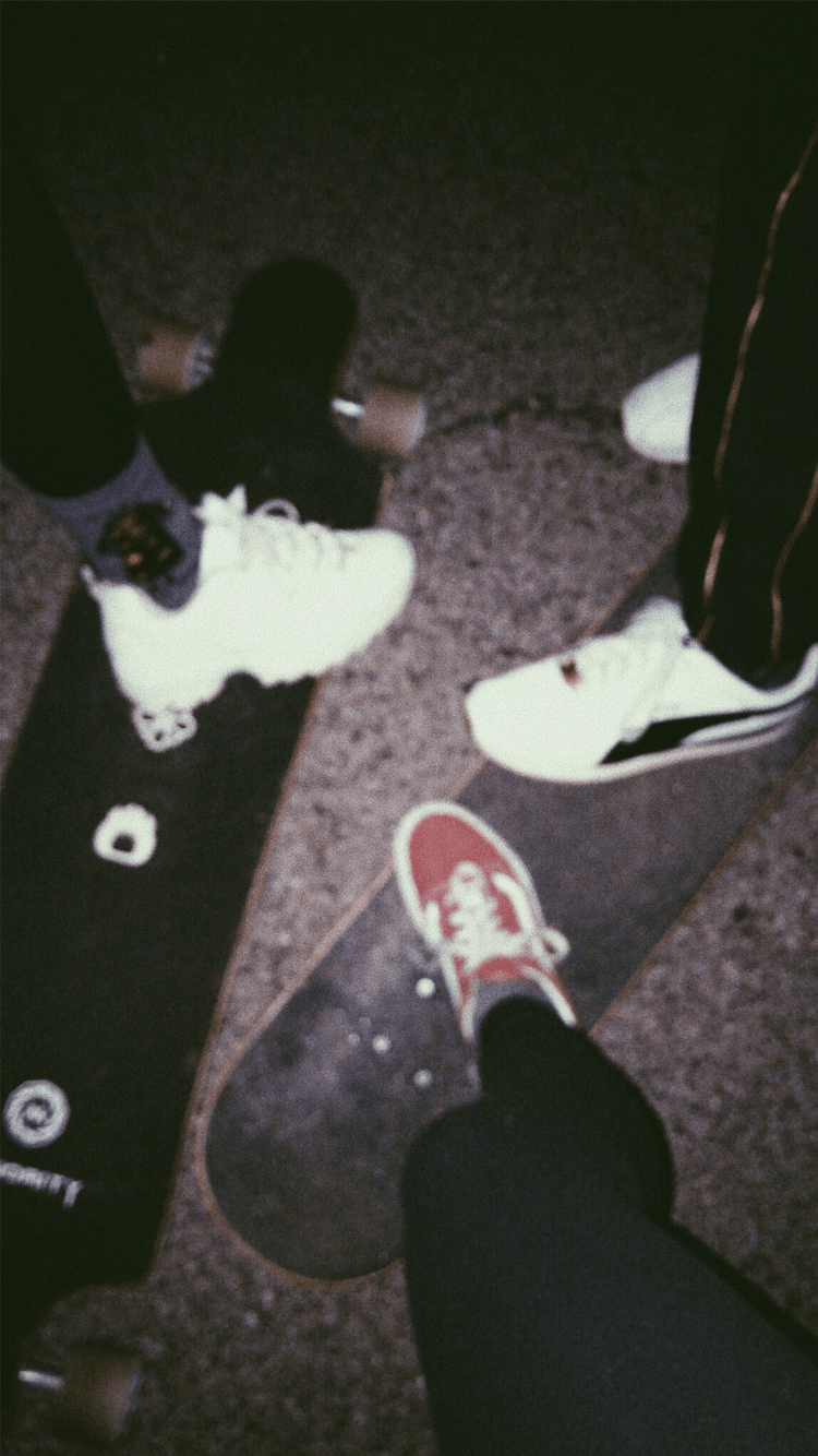 750x1334 Skating Aesthetic Wallpaper